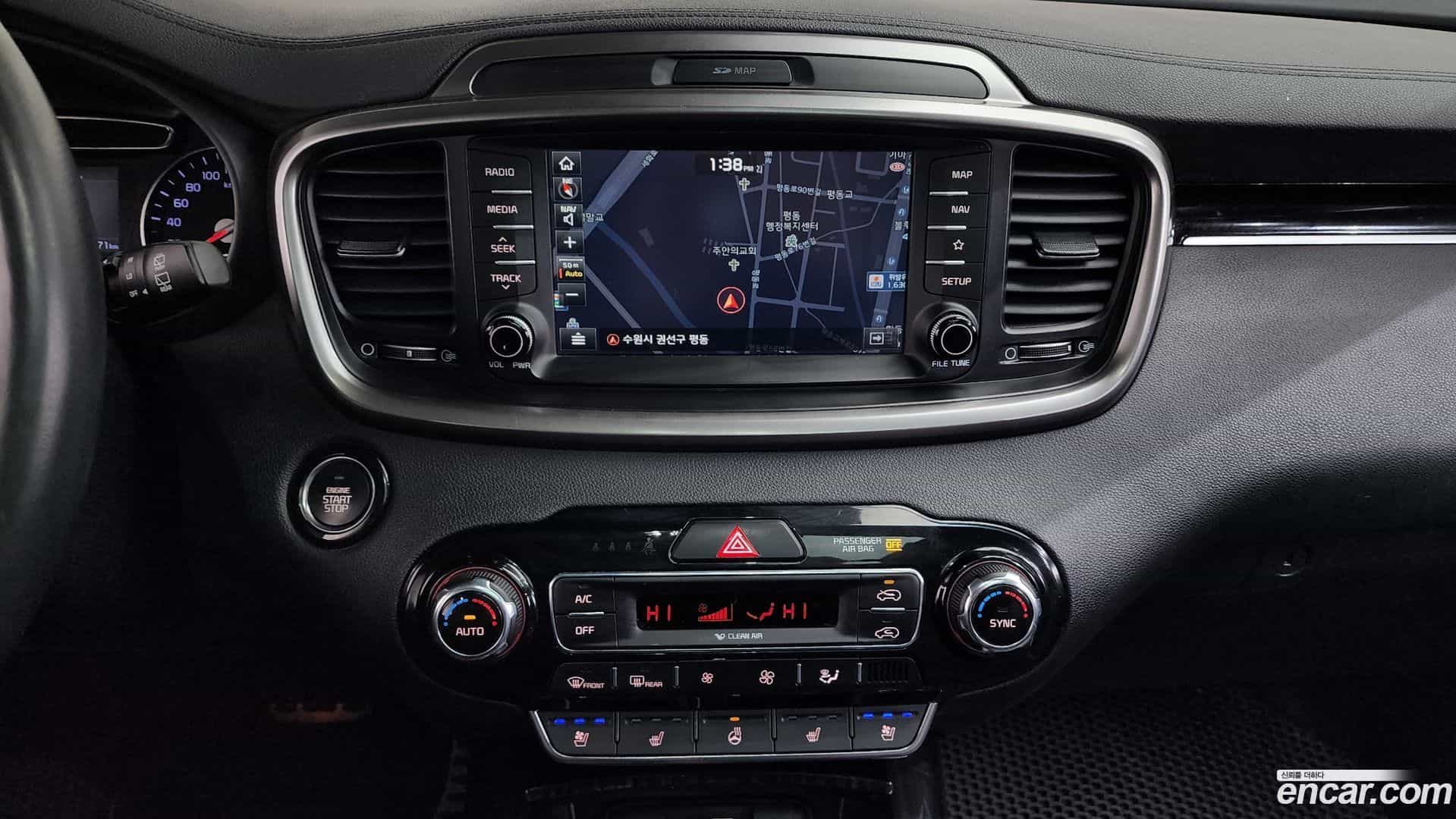 Sorento Kia 2018.5-OPTION-018