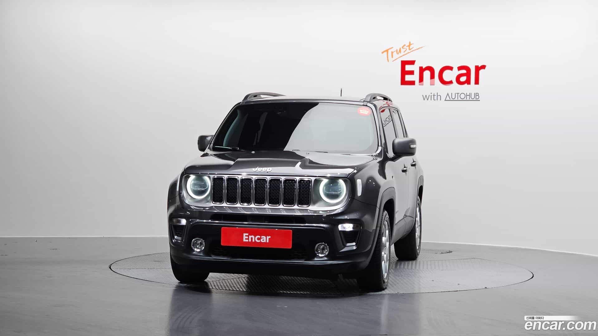 Renegade Jeep 2021.11-OUTER-003