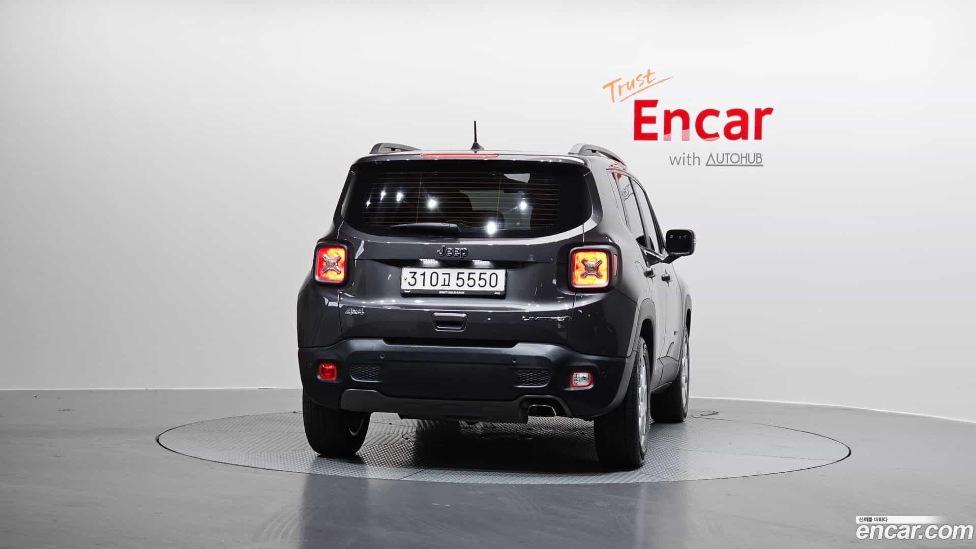 Renegade Jeep 2021.11-OUTER-004