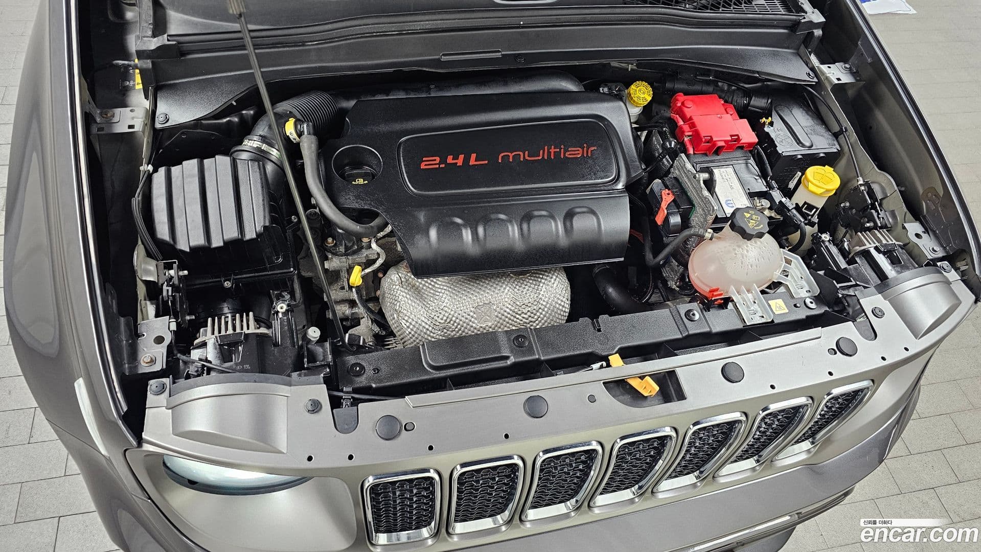 Main__Slider__Photo:Renegade Jeep 2021.11-5