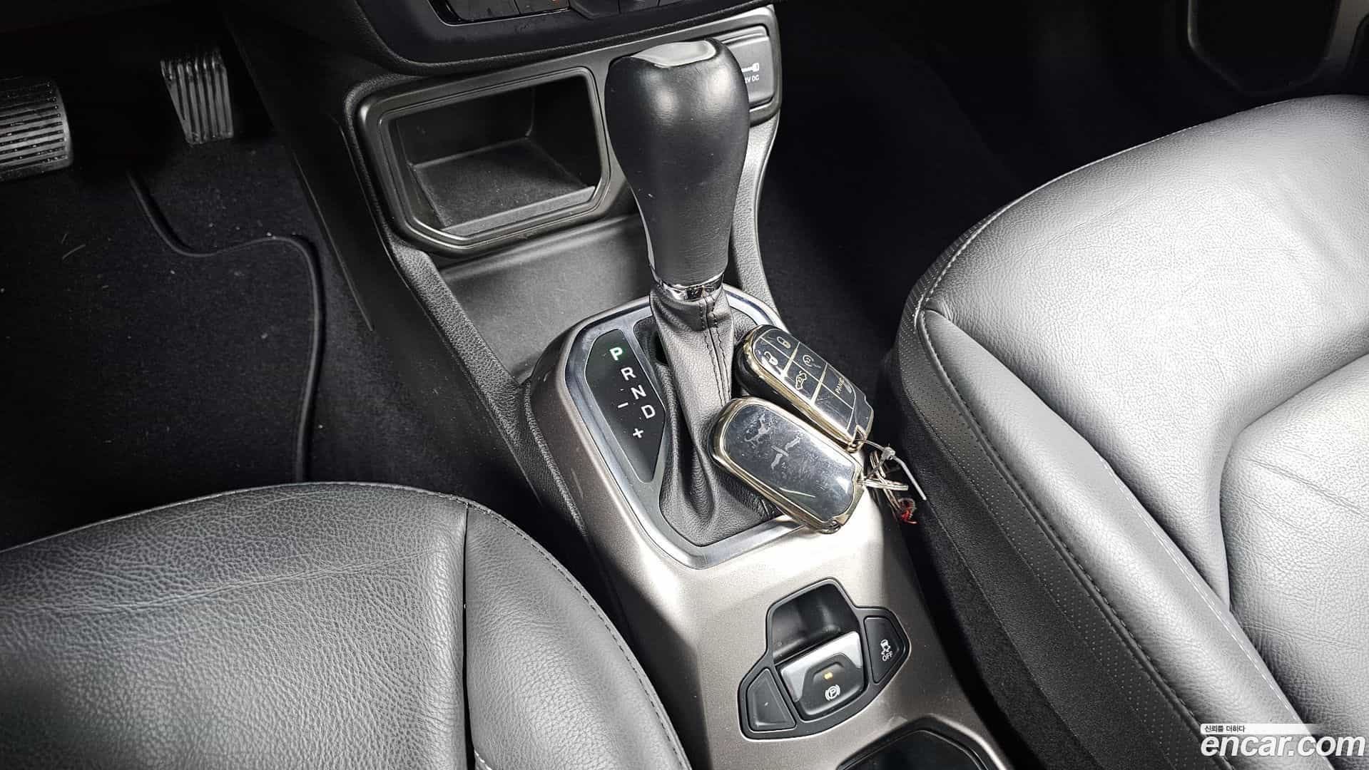 Renegade Jeep 2021.11-INNER-009