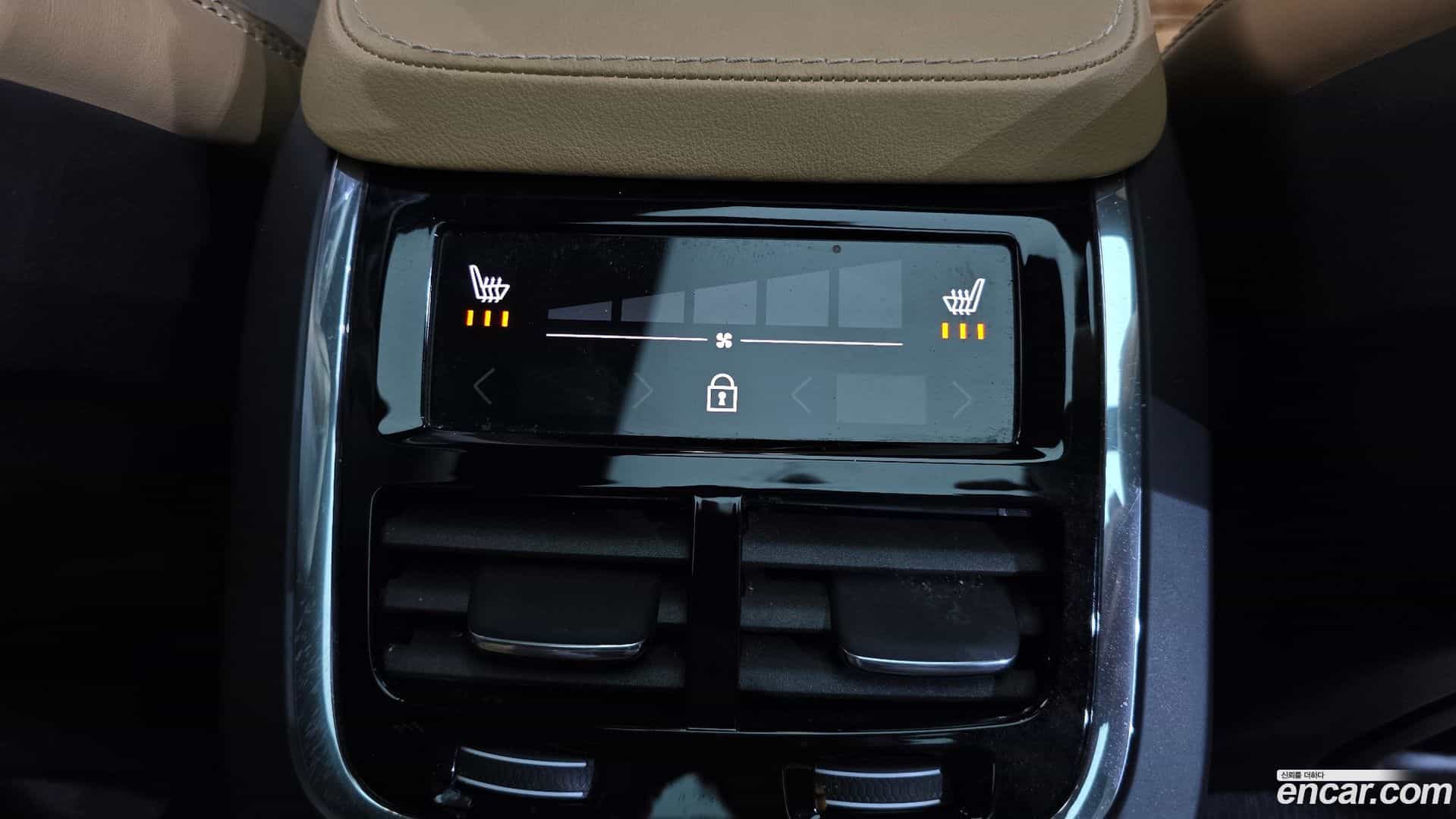 V90 Volvo 2023.0-OPTION-022