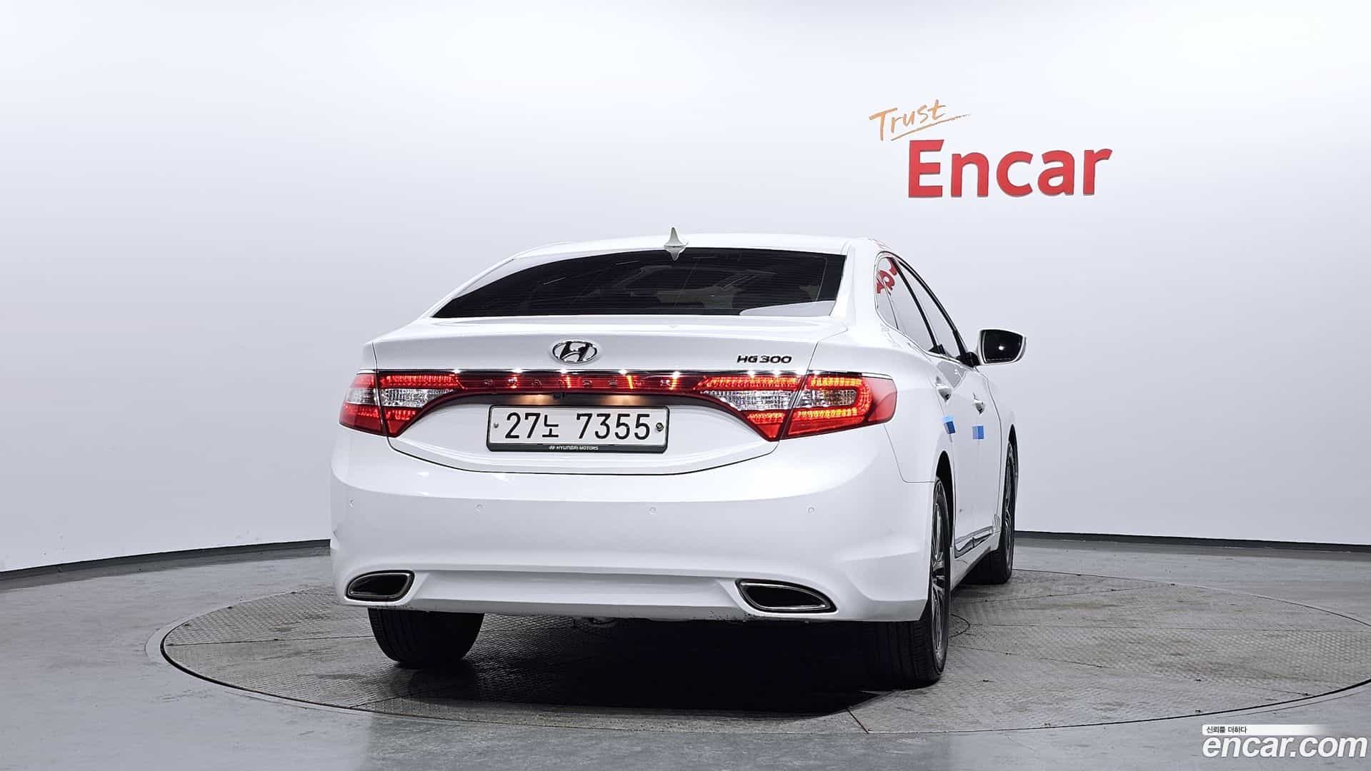 Grandeur Hyundai 2014.2-OUTER-004