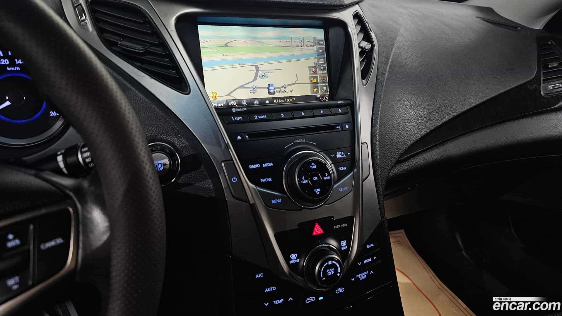 Grandeur Hyundai 2014.2-OPTION-022