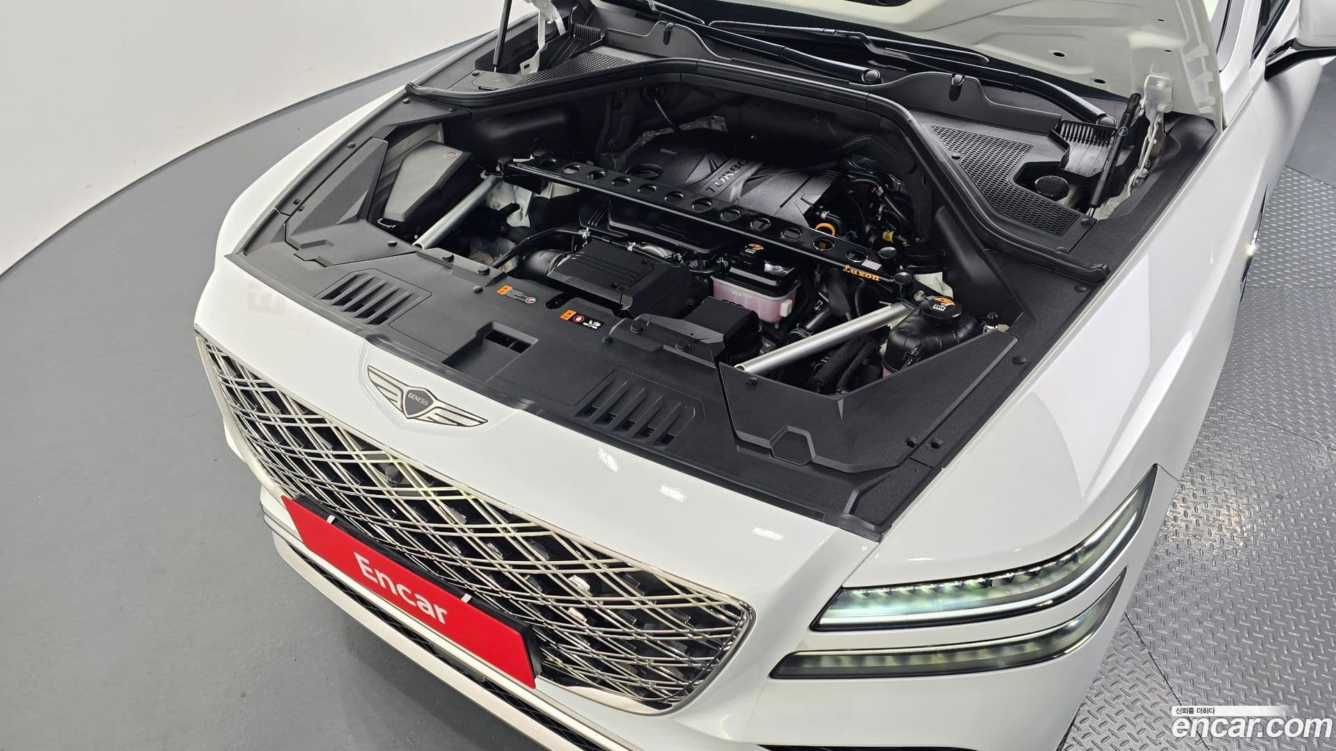 Main__Slider__Photo:GV80 Genesis 2024.0-5