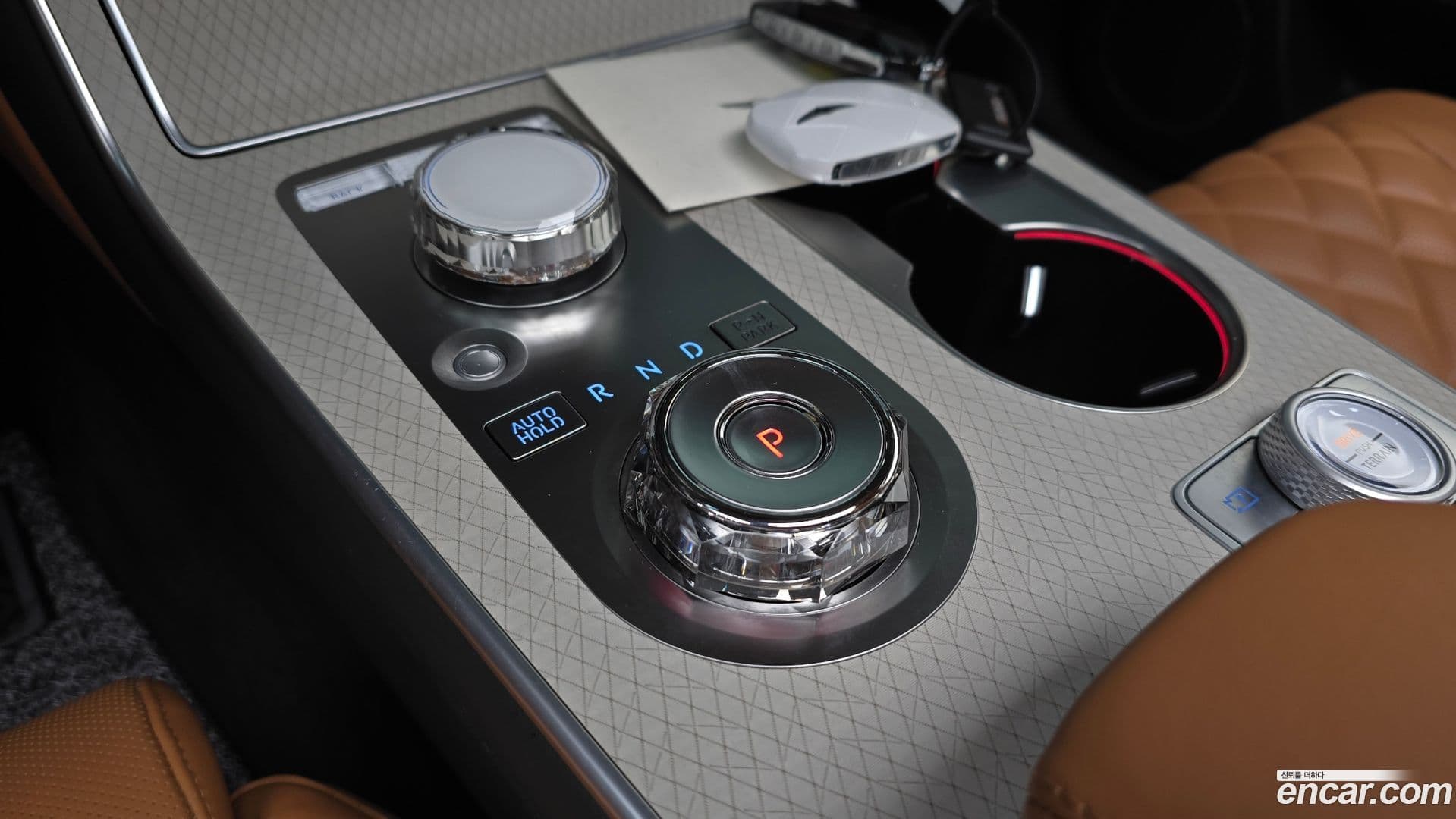 Main__Slider__Photo:GV80 Genesis 2024.0-8