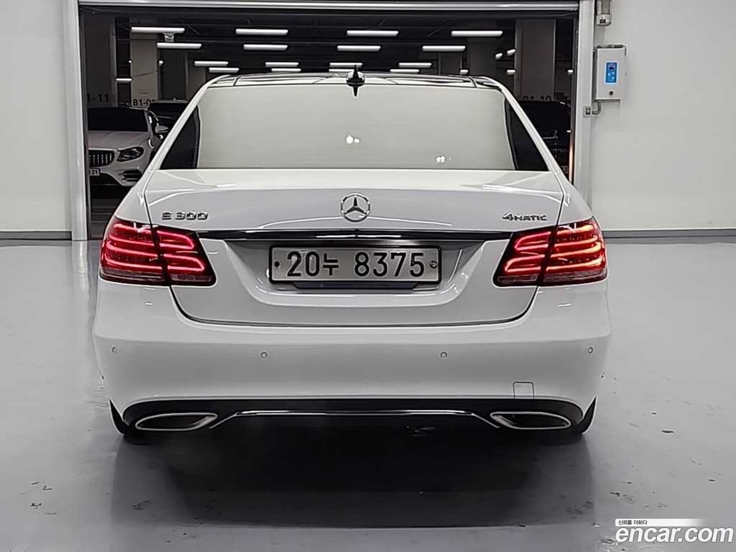 Main__Slider__Photo:E-Class Mercedes-Benz 2015.4-2