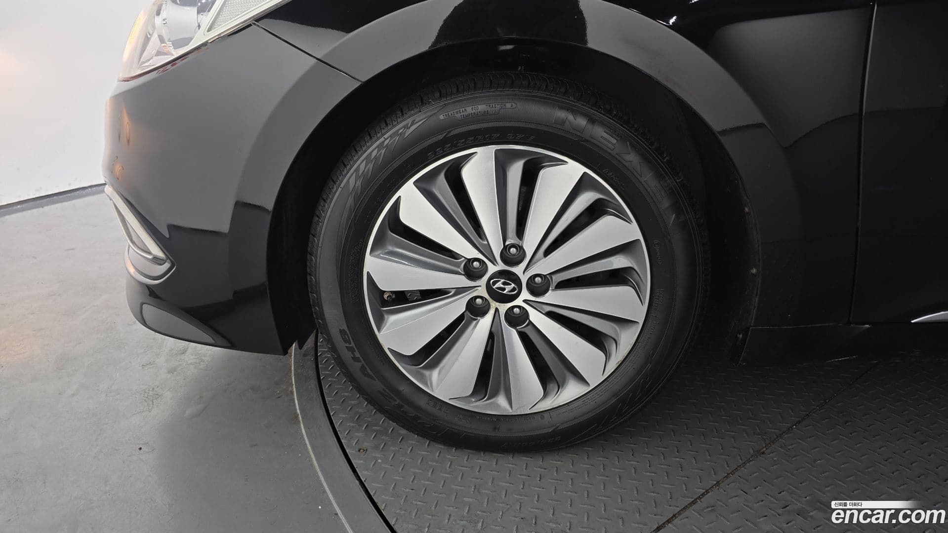 Main__Slider__Photo:Grandeur Hyundai 2015.4-4