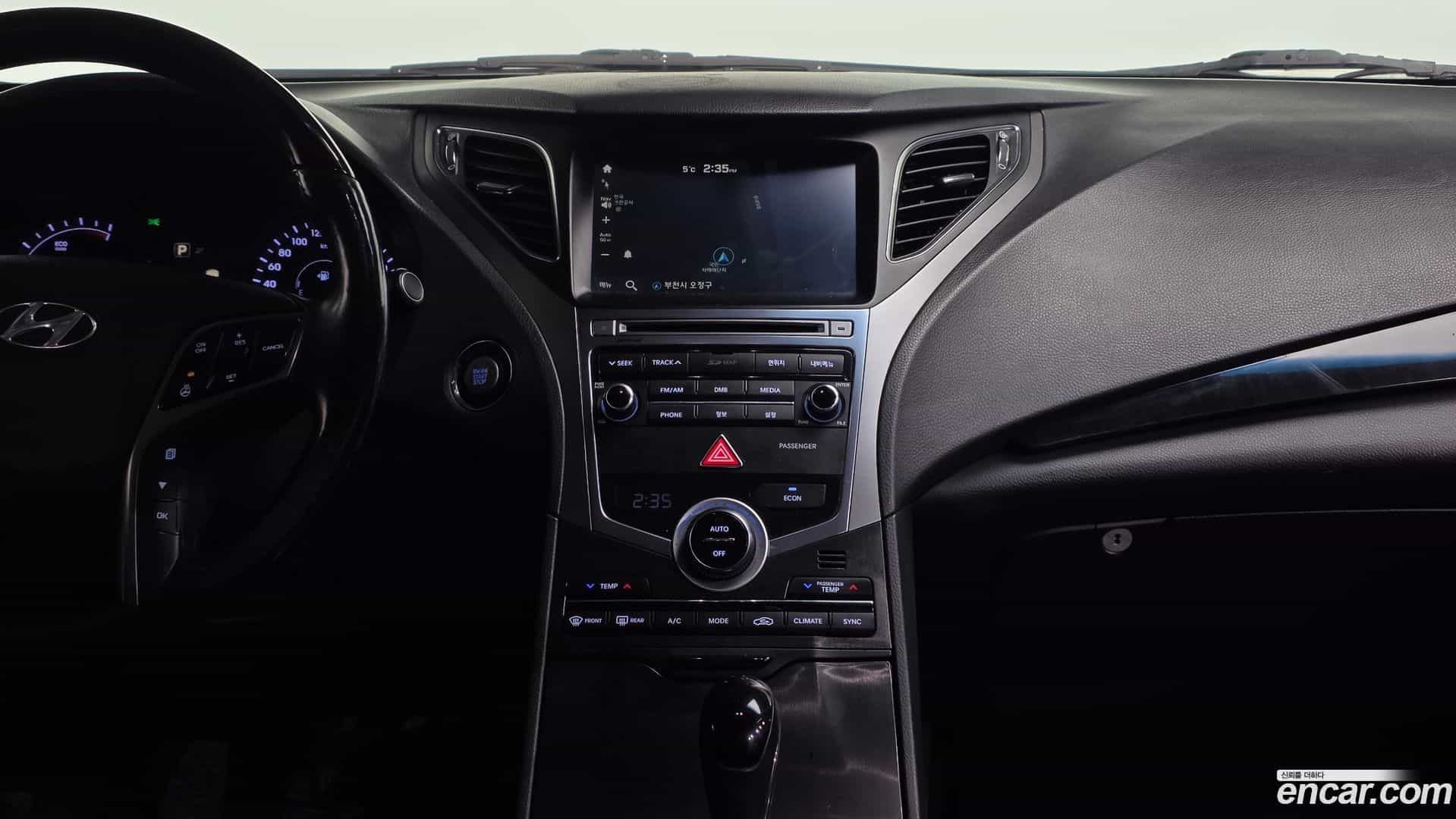 Grandeur Hyundai 2015.4-OPTION-018