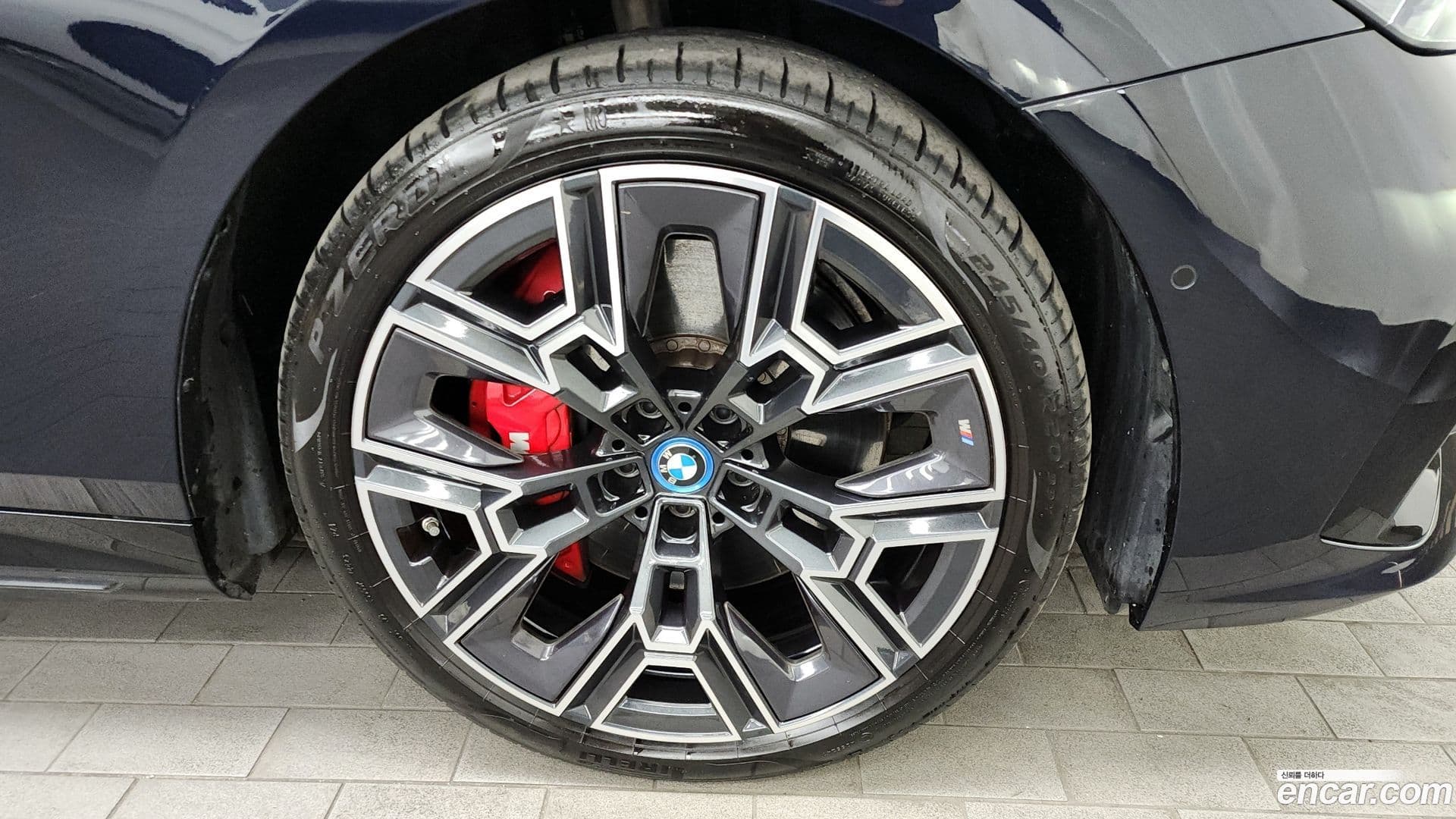 Main__Slider__Photo:i5 BMW 2024.3-4