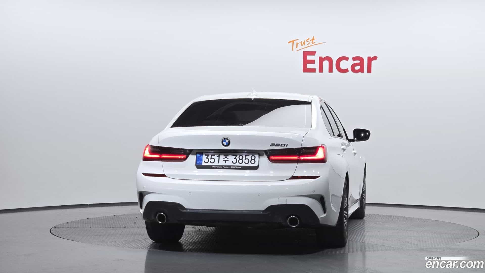 3-Series BMW 2022.2-OUTER-004