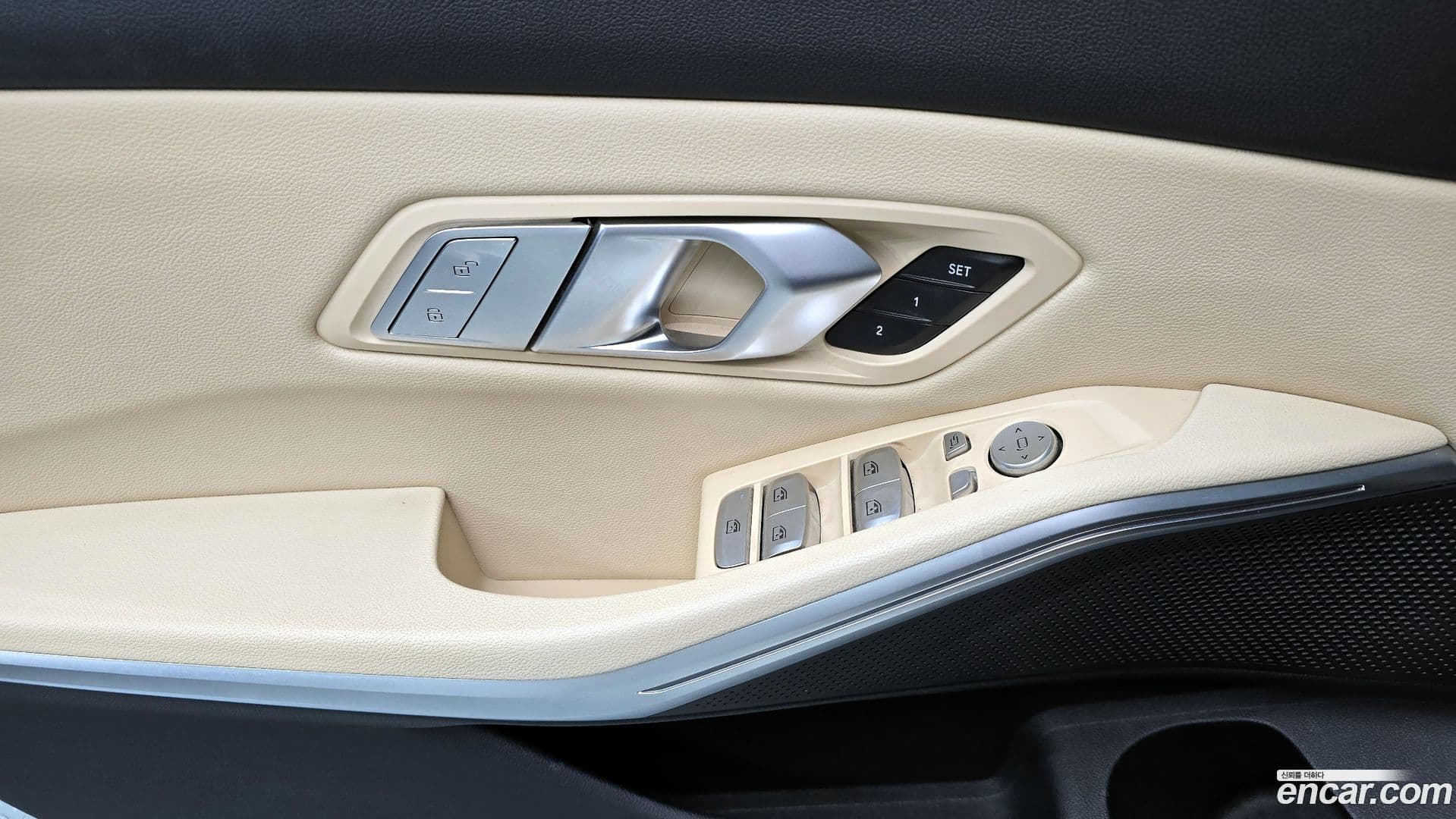 Main__Slider__Photo:3-Series BMW 2022.2-16