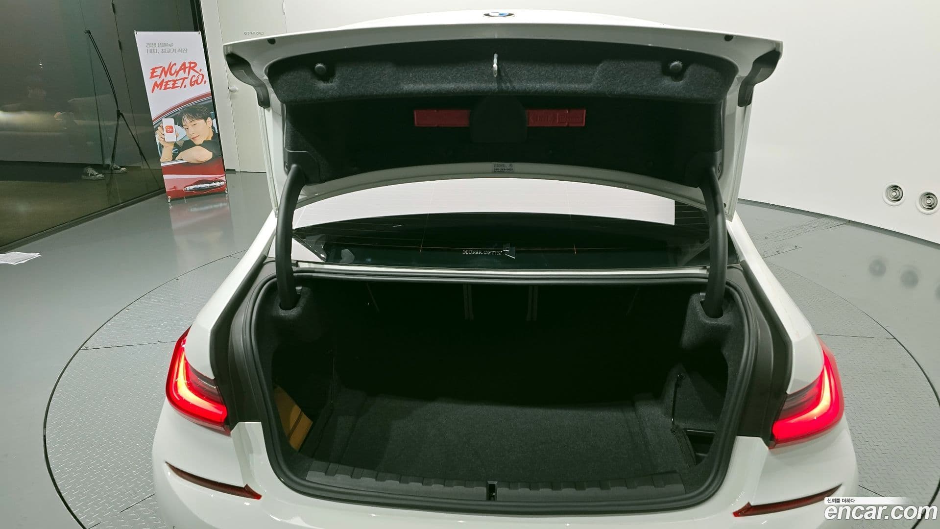 Main__Slider__Photo:3-Series BMW 2022.2-19