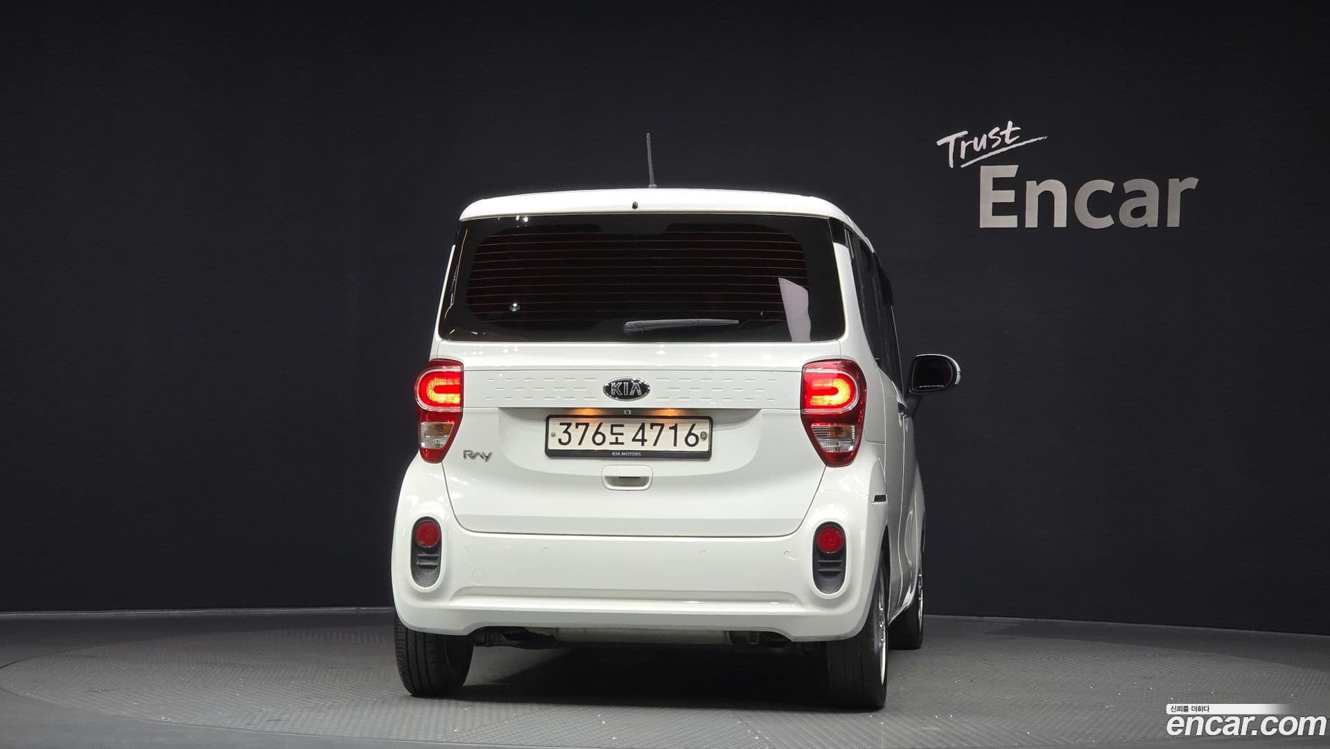 Main__Slider__Photo:RAY Kia 2019.2-3