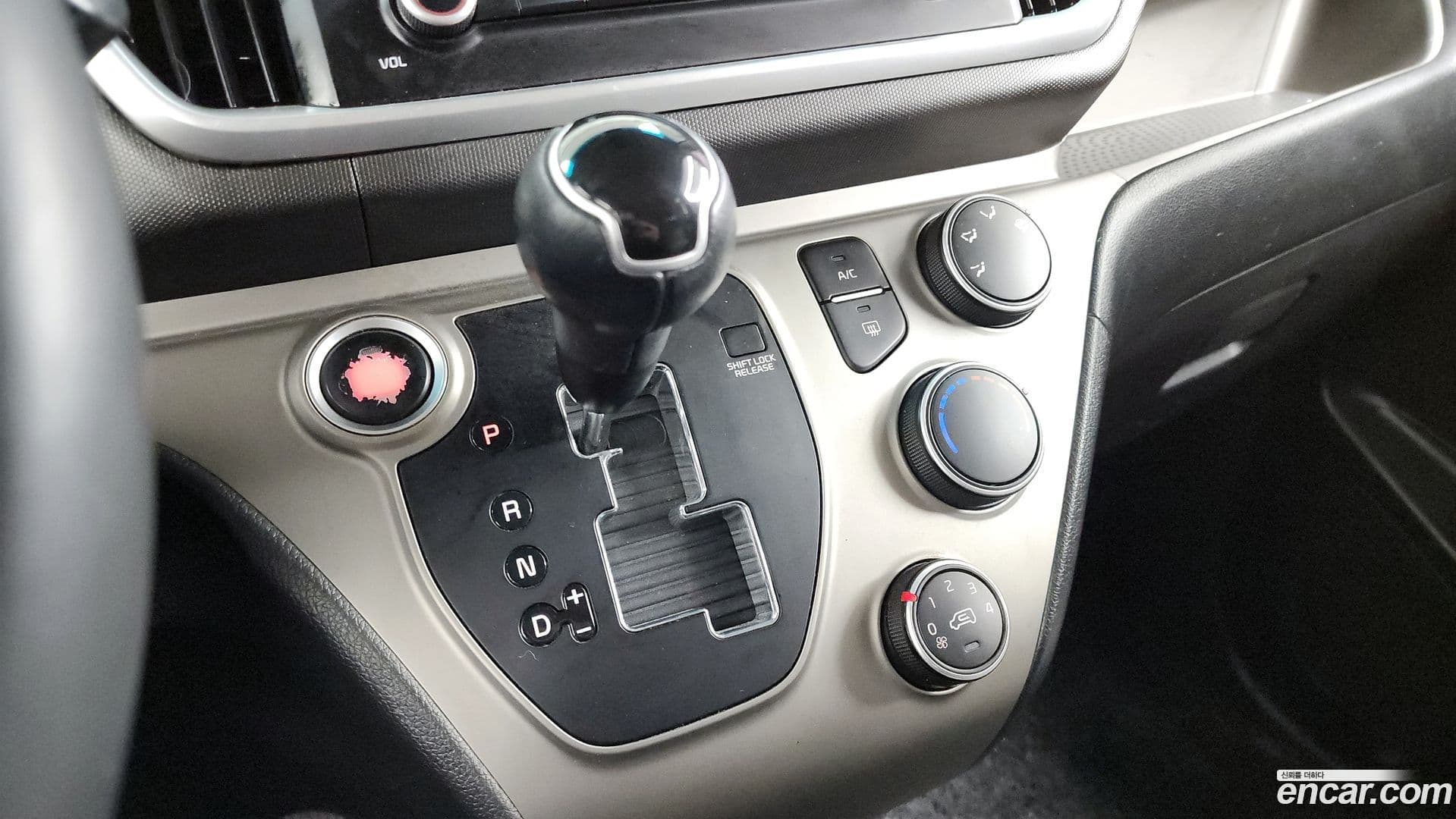 Main__Slider__Photo:RAY Kia 2019.2-8