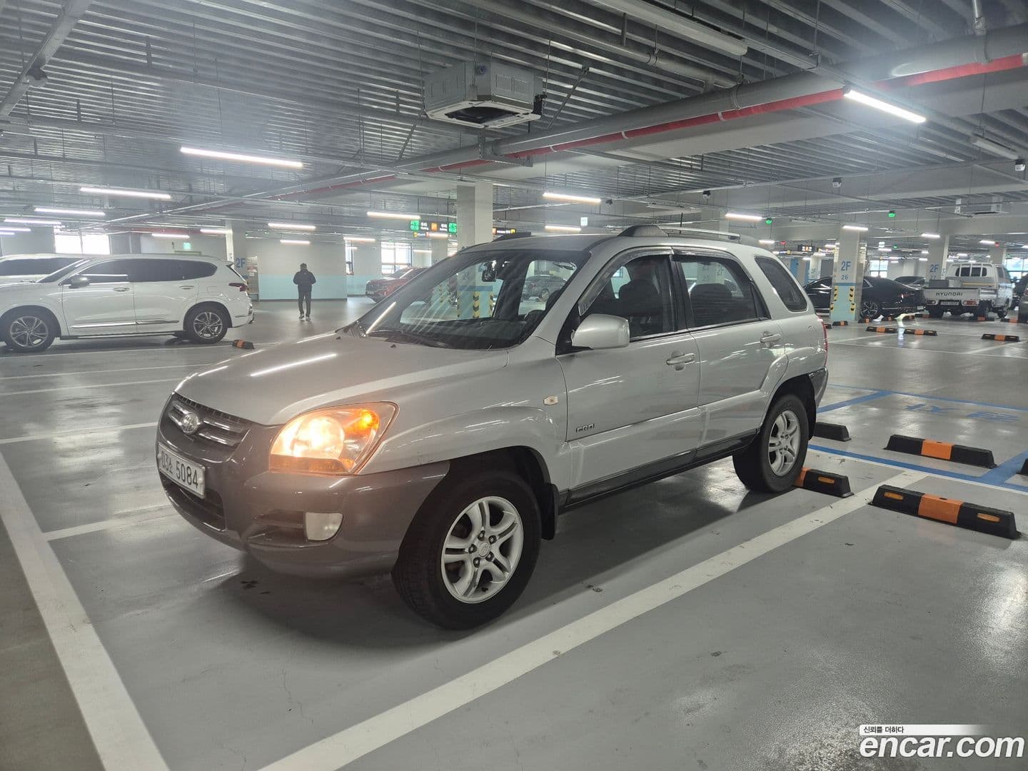 Main__Slider__Photo:Sportage Kia 2005.10-1