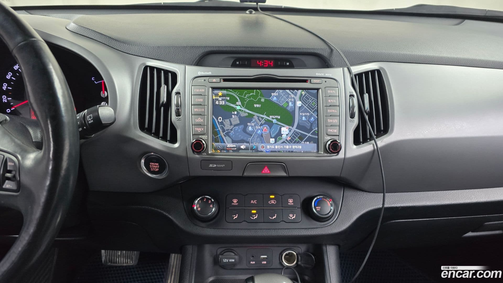 Main__Slider__Photo:Sportage Kia 2014.10-13