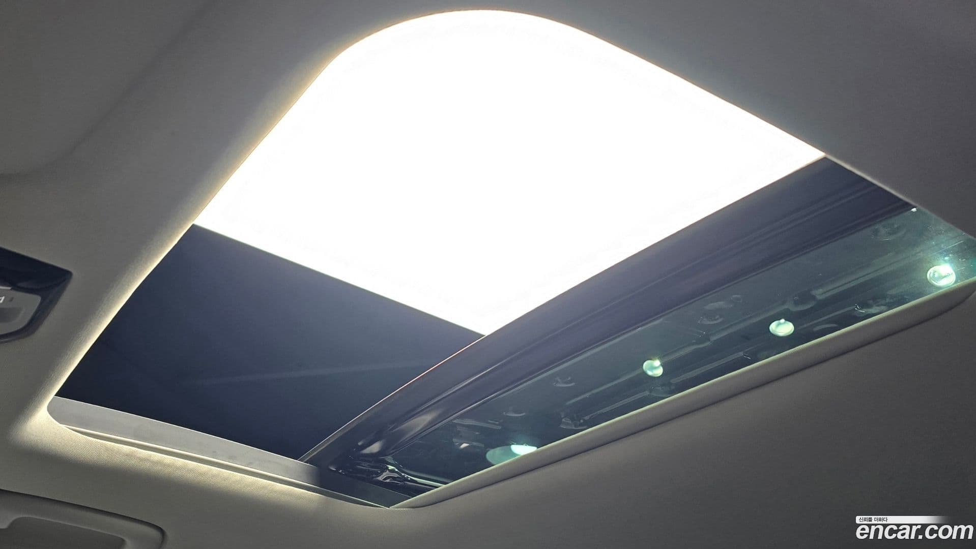 Main__Slider__Photo:EV3 Kia 2024.10-16