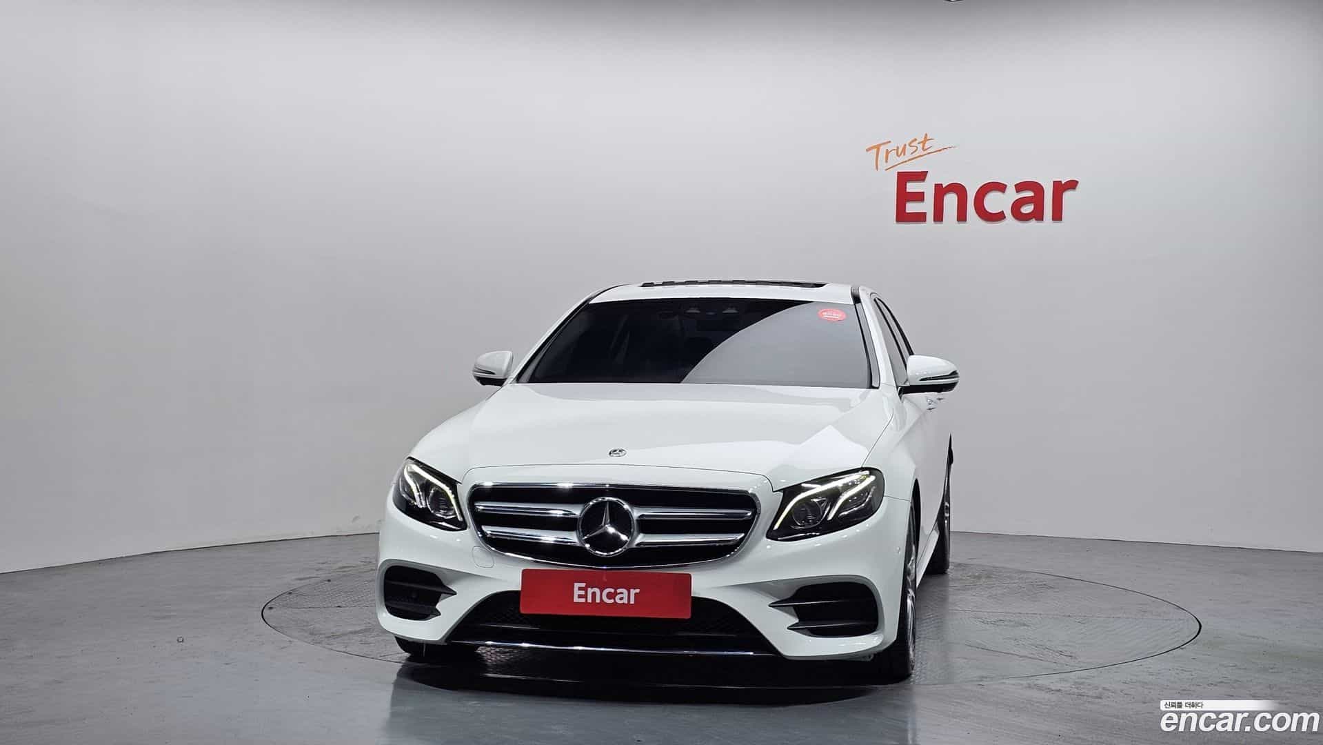 E-Class Mercedes-Benz 2019.5-OUTER-003