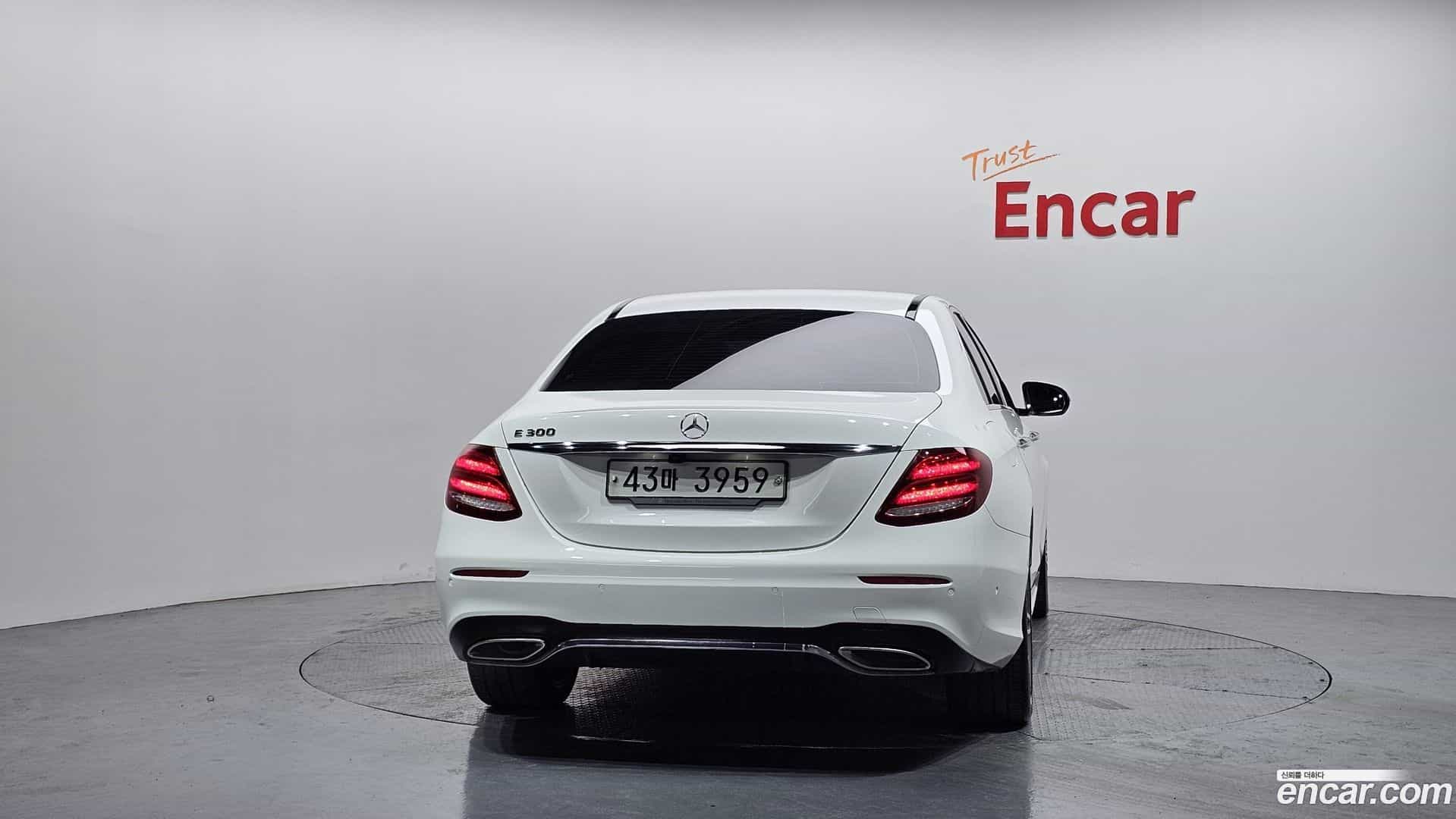 E-Class Mercedes-Benz 2019.5-OUTER-004