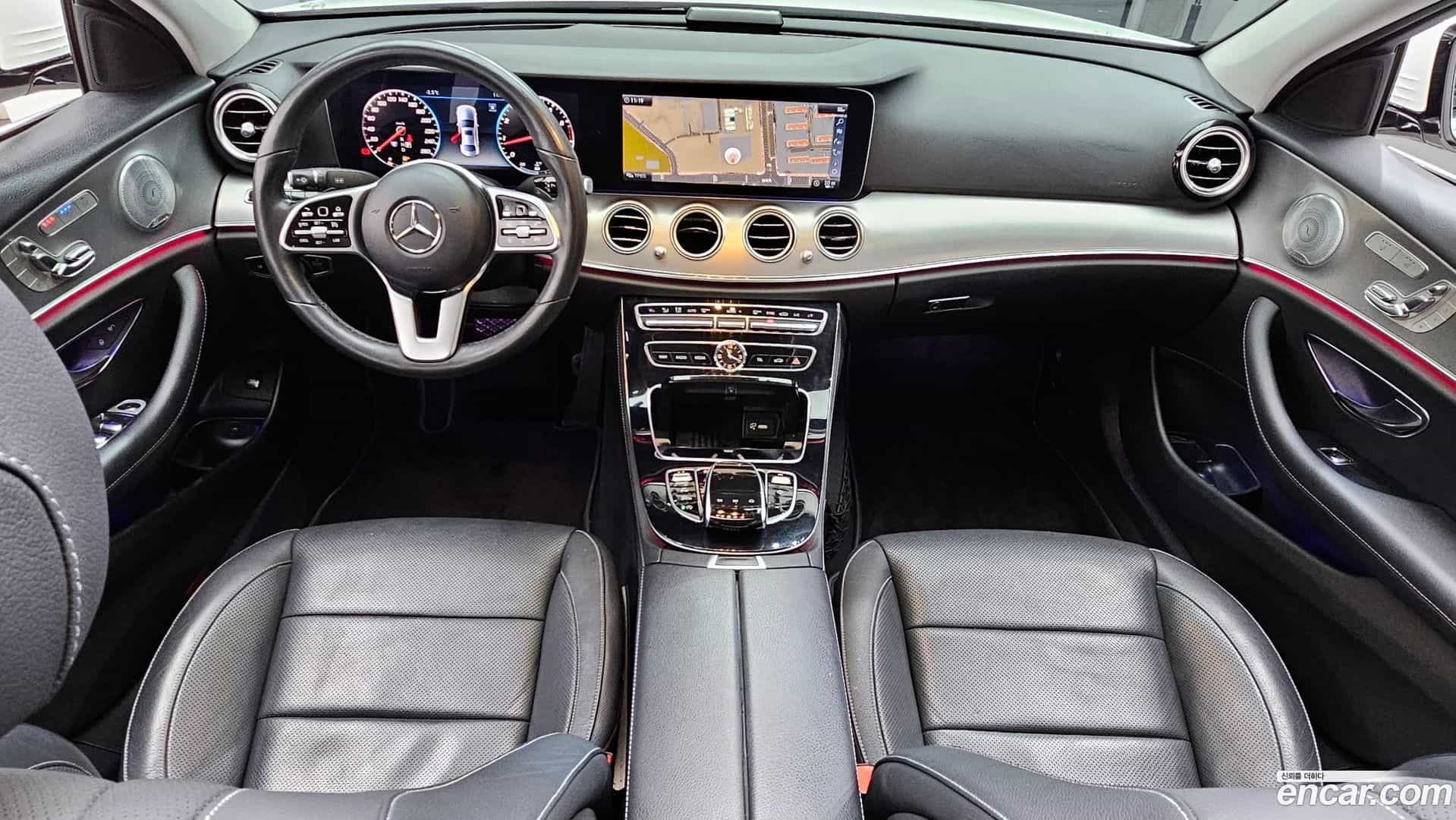 E-Class Mercedes-Benz 2019.5-INNER-007