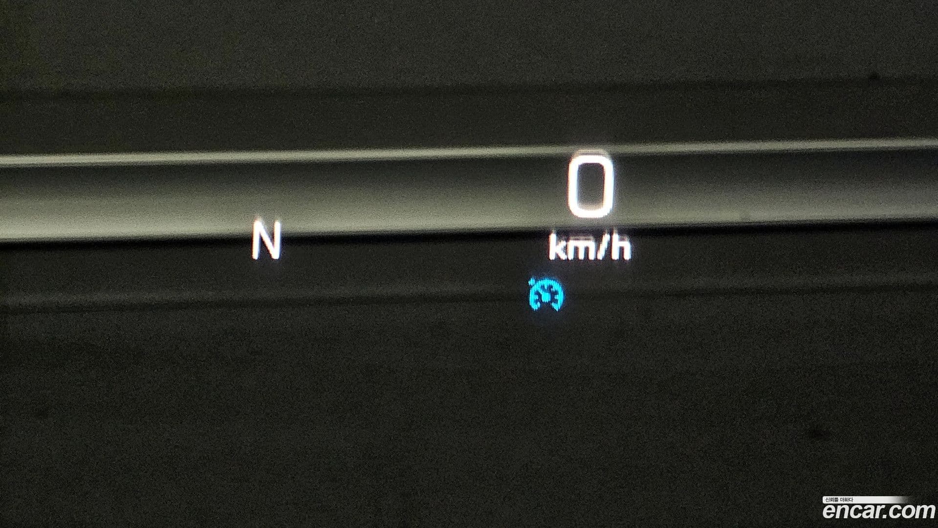 Main__Slider__Photo:E-Class Mercedes-Benz 2019.5-13