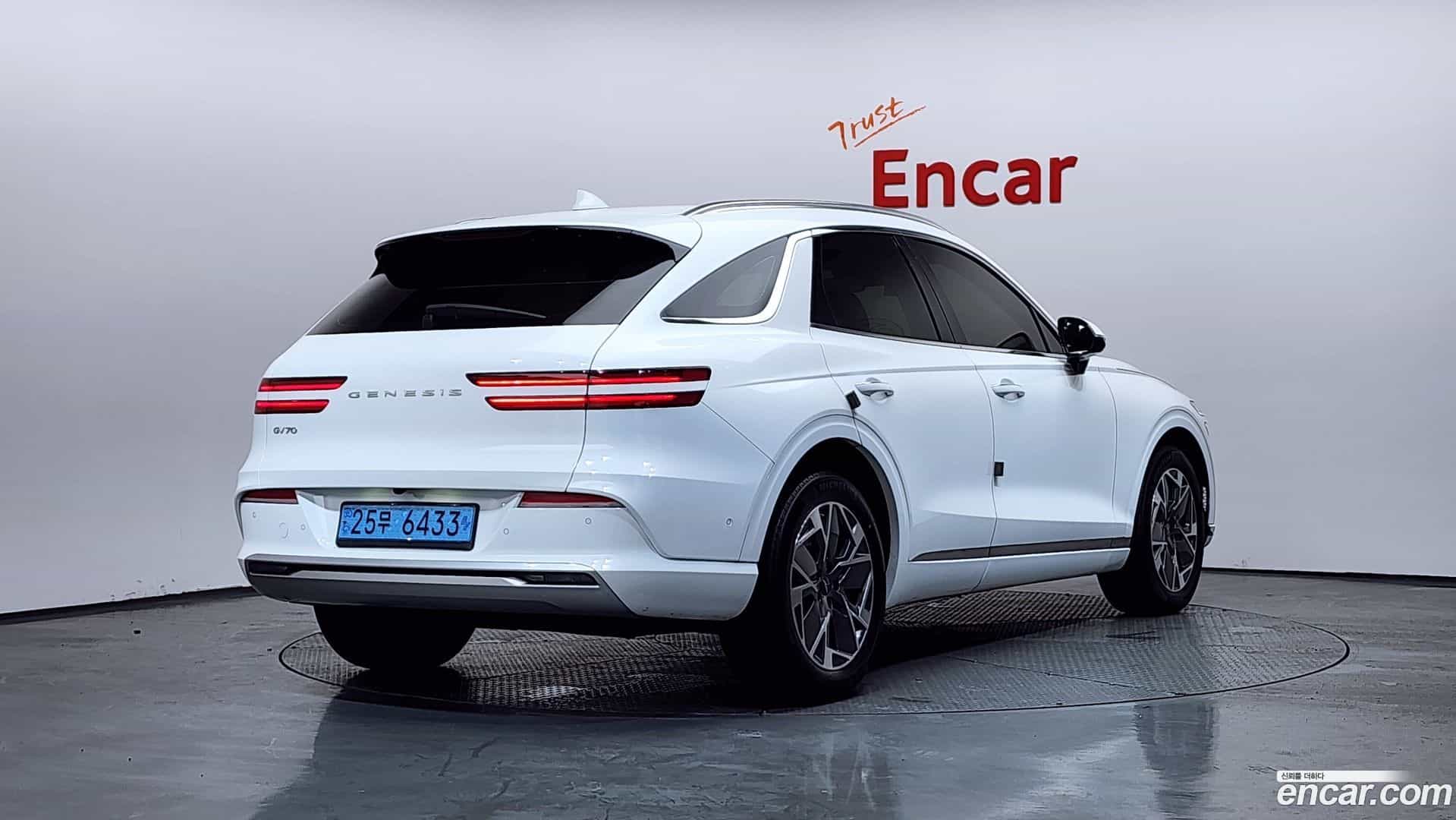 GV70 Genesis 2022.3-OUTER-002