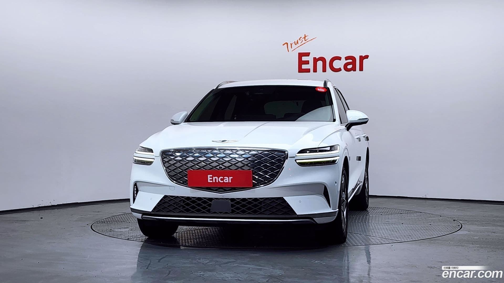 Main__Slider__Photo:GV70 Genesis 2022.3-2