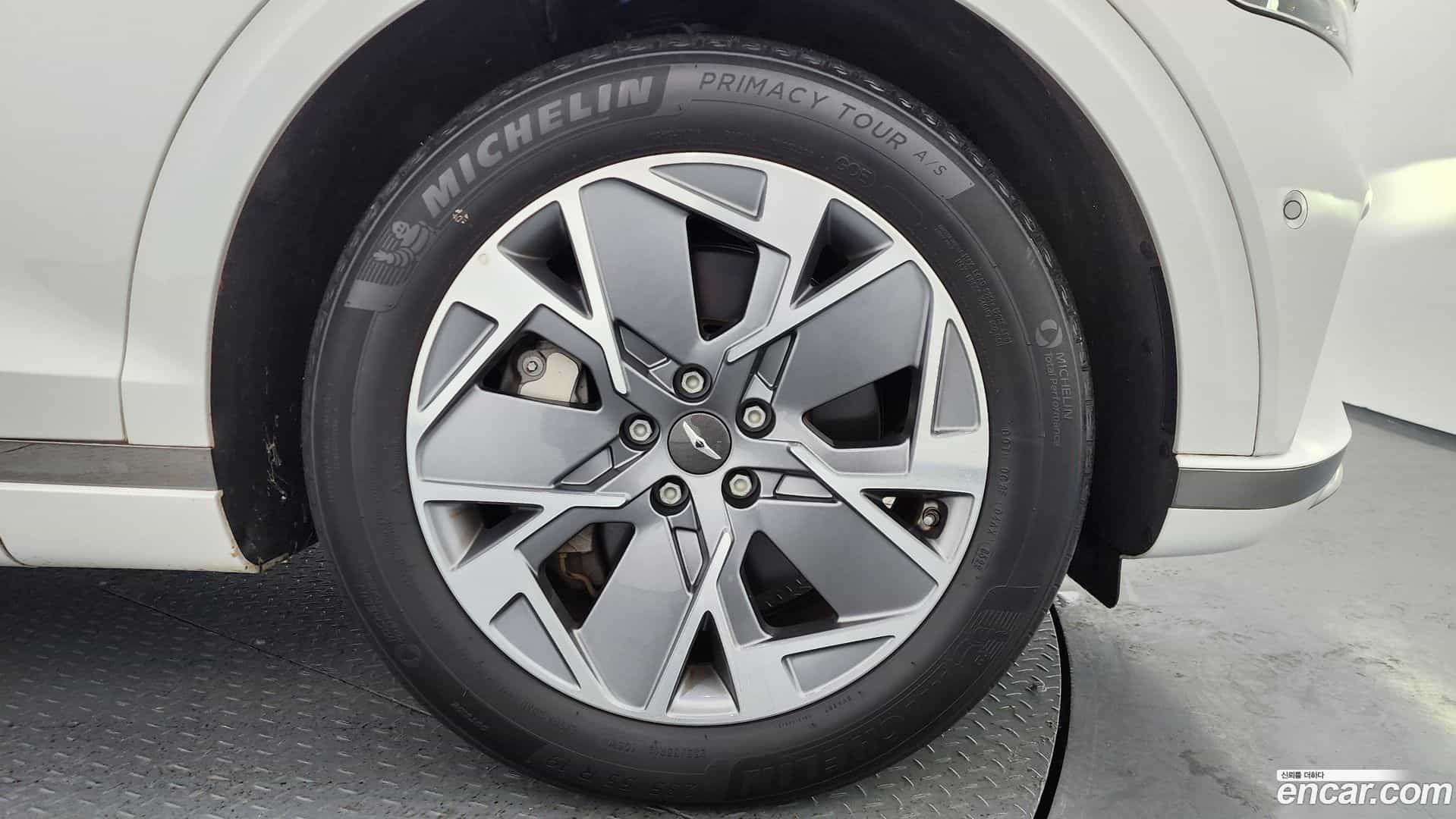 GV70 Genesis 2022.3-OUTER-005