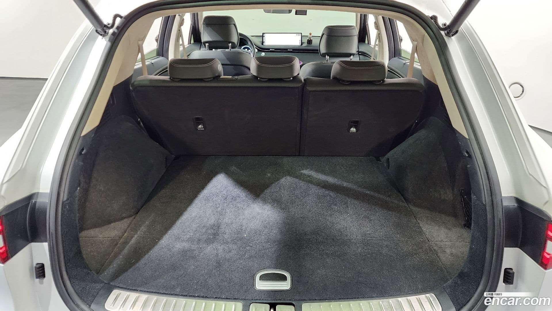 Main__Slider__Photo:GV70 Genesis 2022.3-19