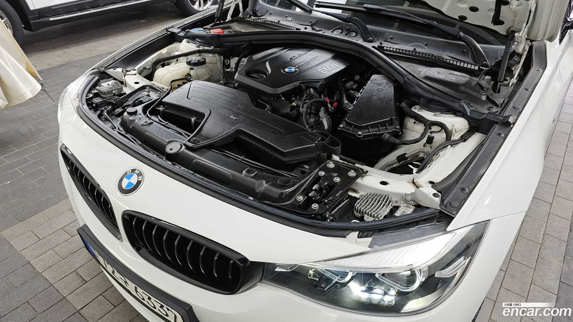 Gran Turismo BMW 2020.7-INNER-006