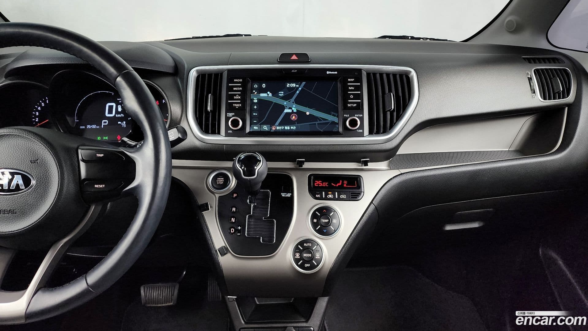 Main__Slider__Photo:RAY Kia 2018.11-13