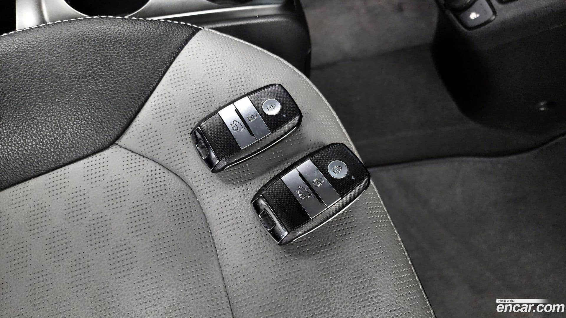 Main__Slider__Photo:RAY Kia 2018.11-18