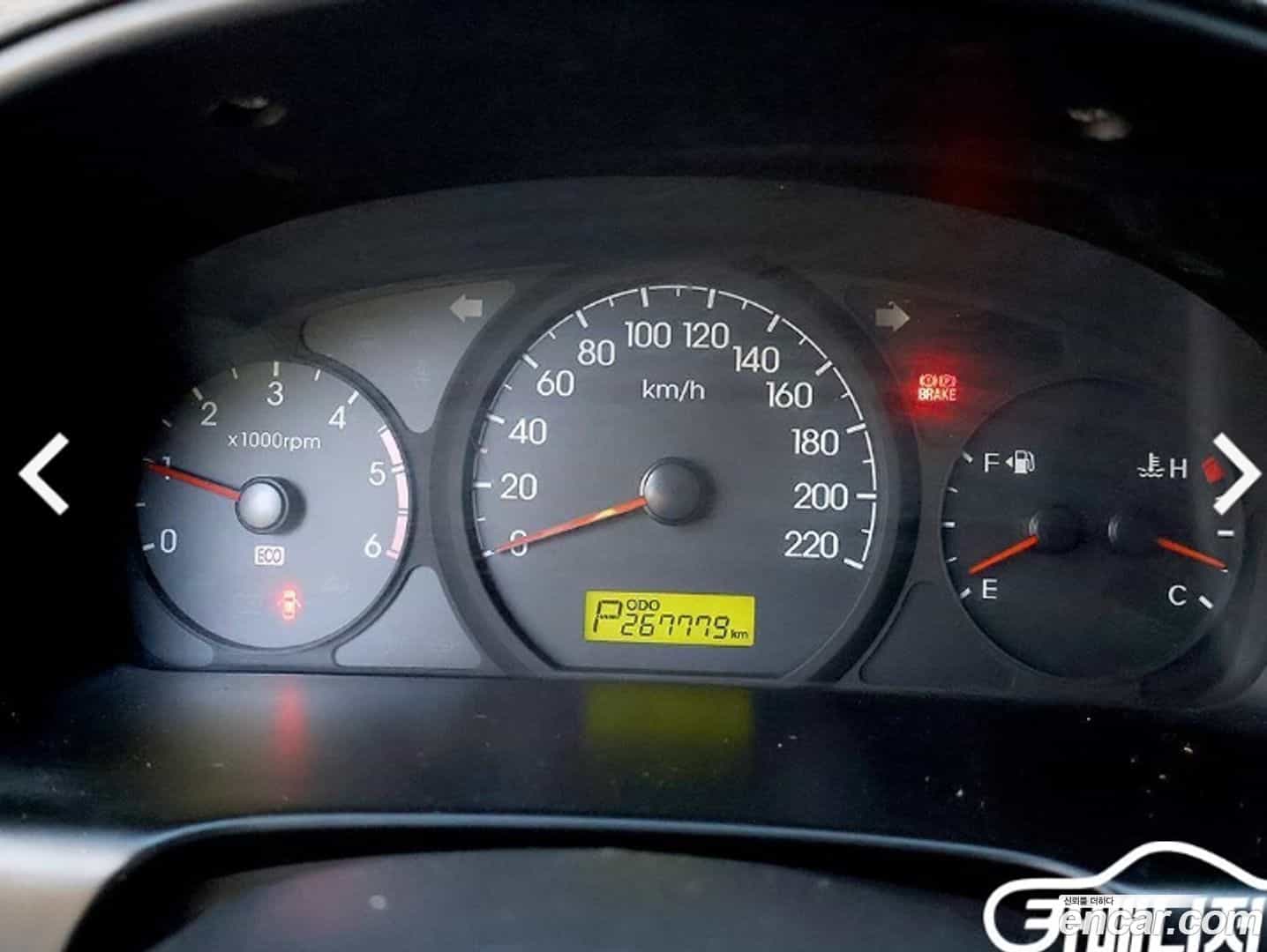 Starex Hyundai 2012.2-INNER-008