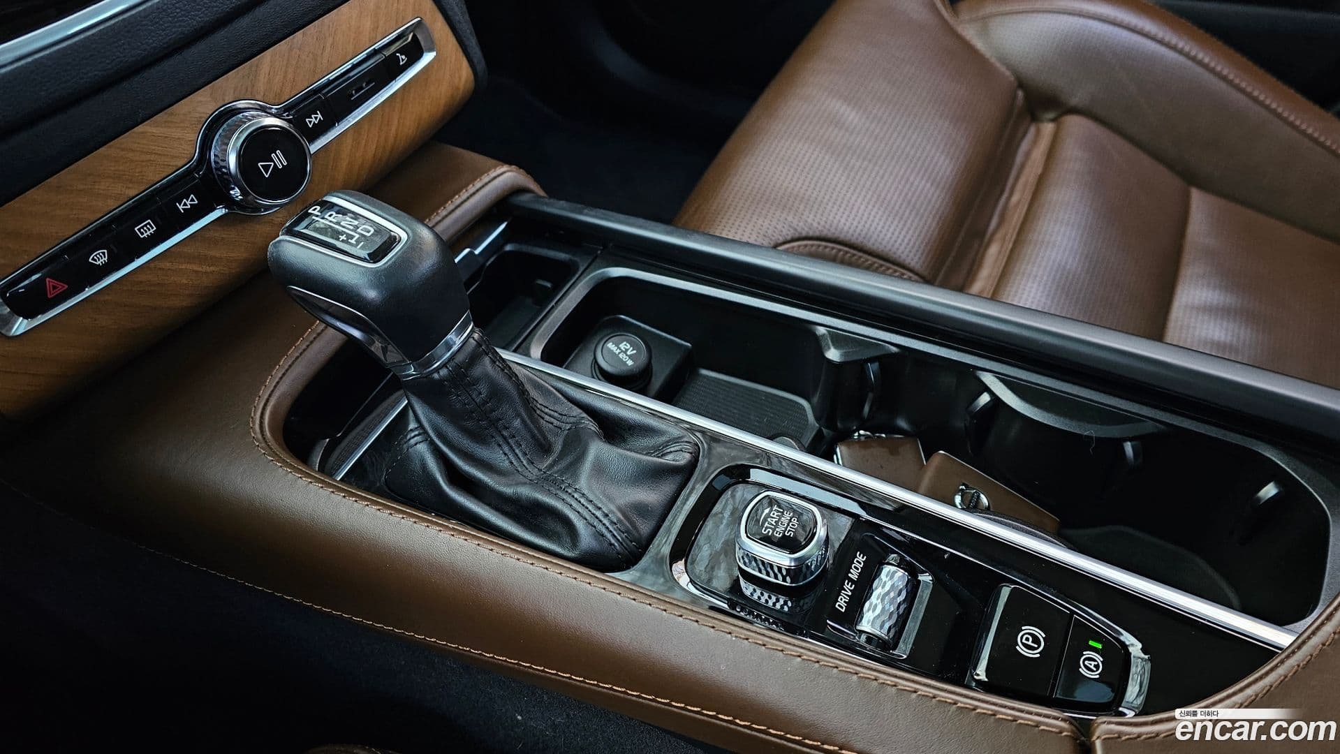 Main__Slider__Photo:XC90 Volvo 2019.3-8