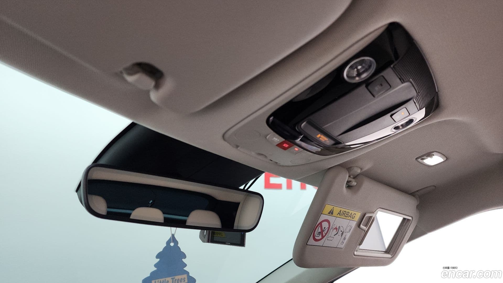 Main__Slider__Photo:EV6 Kia 2022.8-17