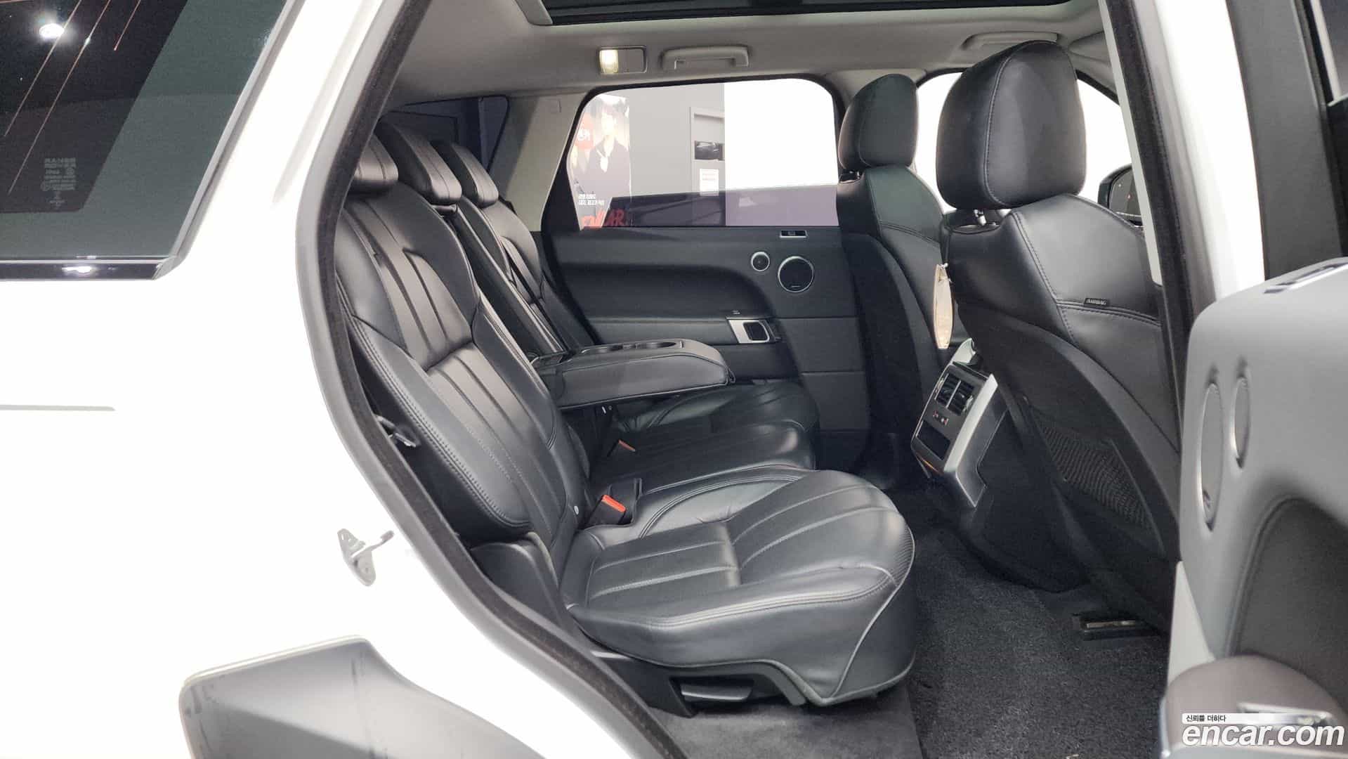 Range Rover Sport Land Rover 2015.6-OPTION-016