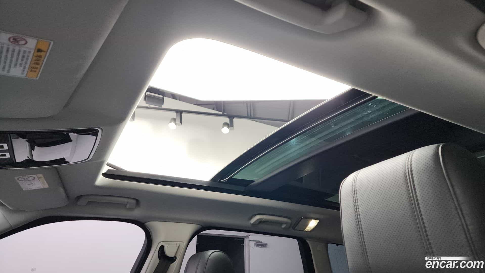 Range Rover Sport Land Rover 2015.6-OPTION-023