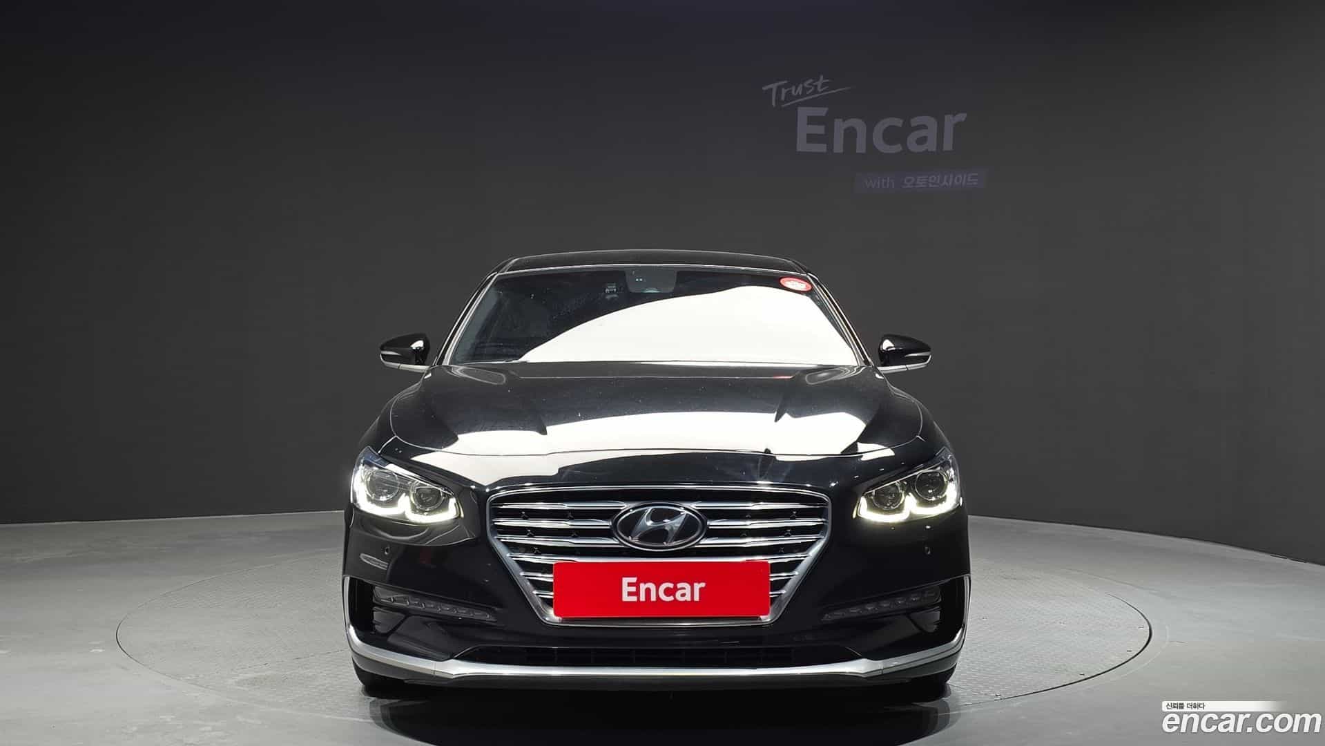 Grandeur Hyundai 2019.0-OUTER-003