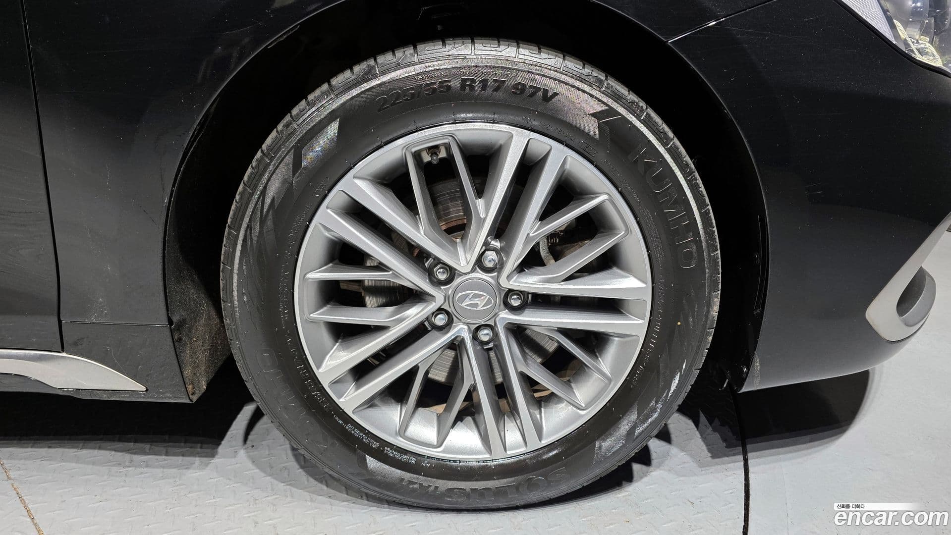 Main__Slider__Photo:Grandeur Hyundai 2019.0-4