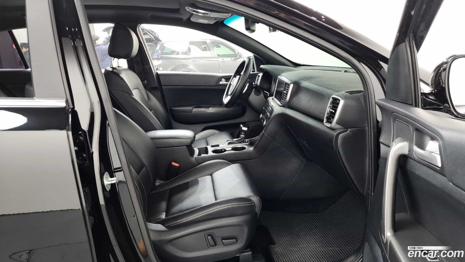 Sportage Kia 2018.8-OPTION-015