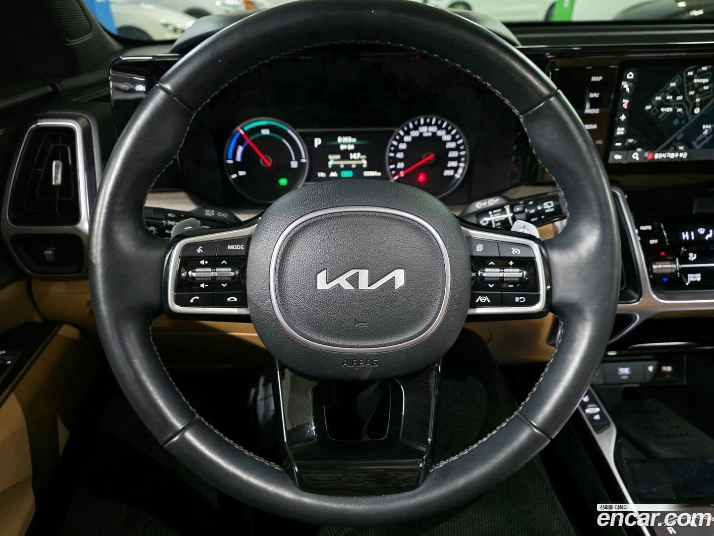 Main__Slider__Photo:Sorento Kia 2022.6-4