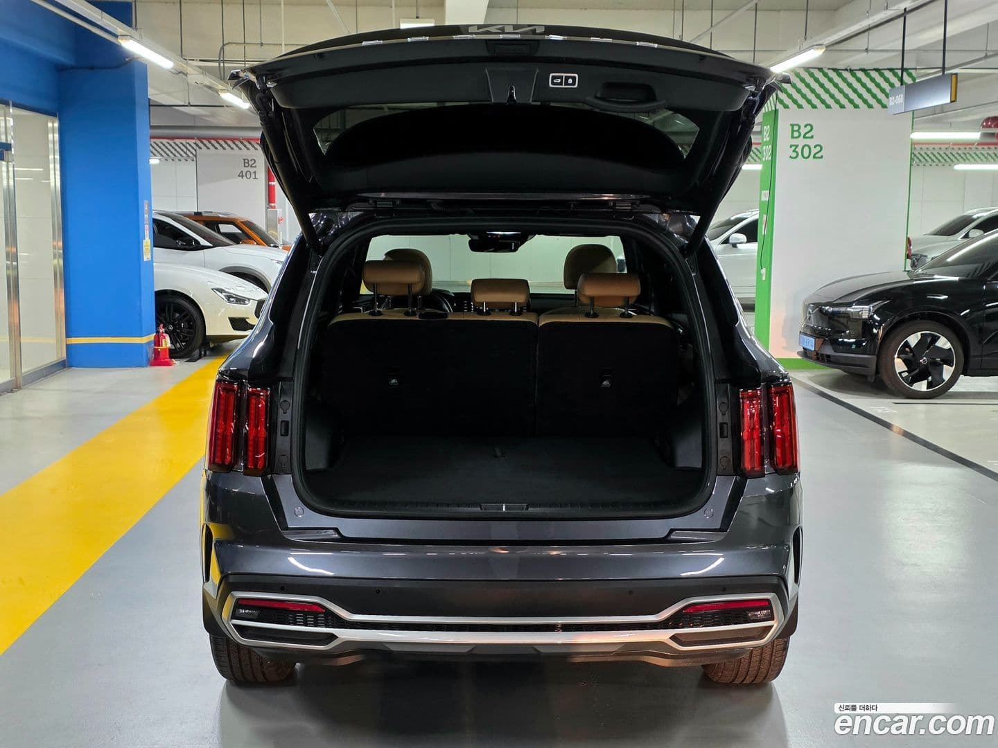 Main__Slider__Photo:Sorento Kia 2022.6-17