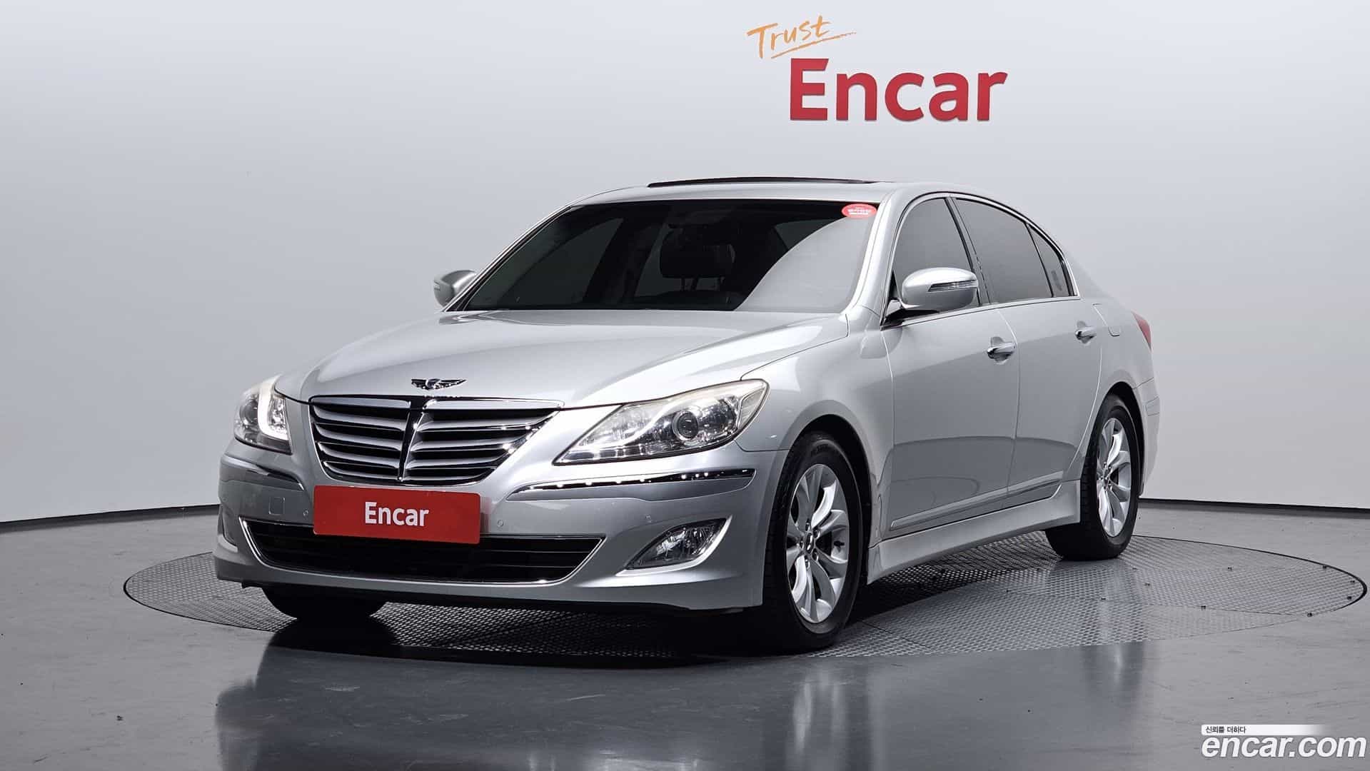 Genesis Hyundai 2012.0-OUTER-001