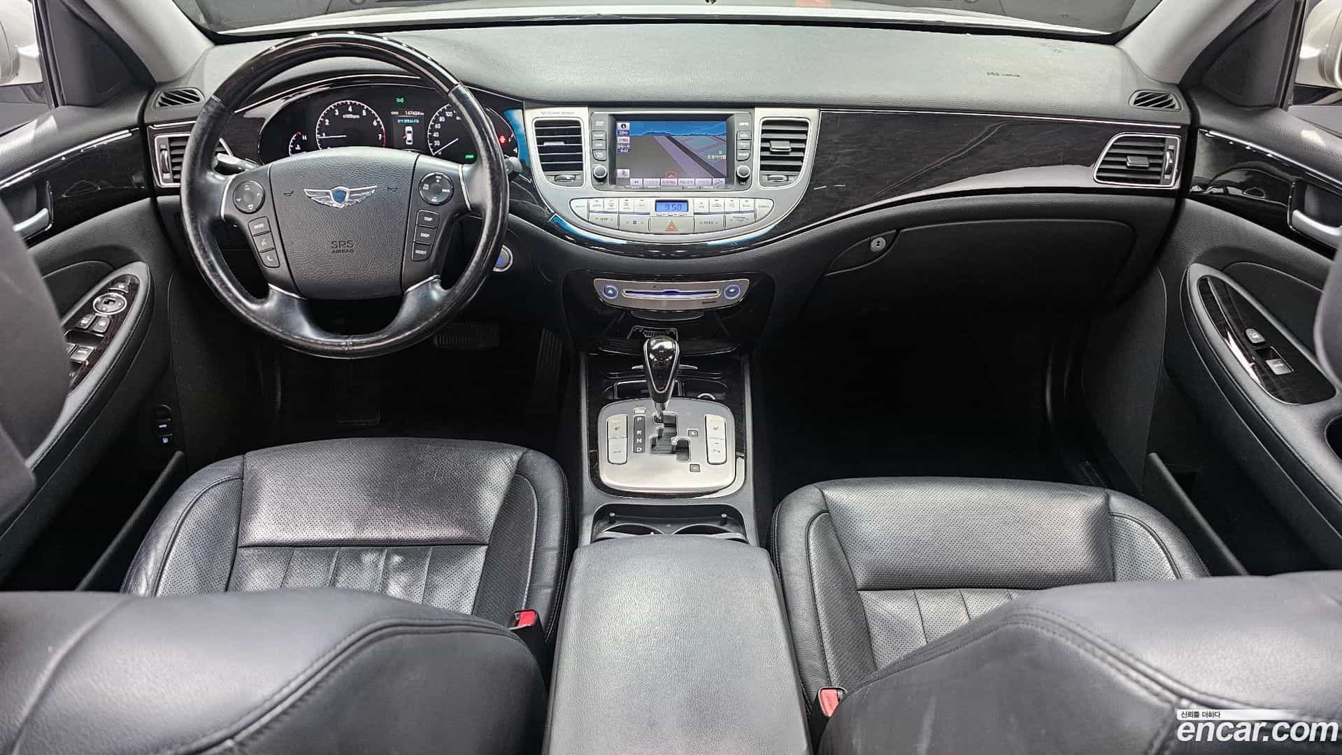 Genesis Hyundai 2012.0-INNER-007