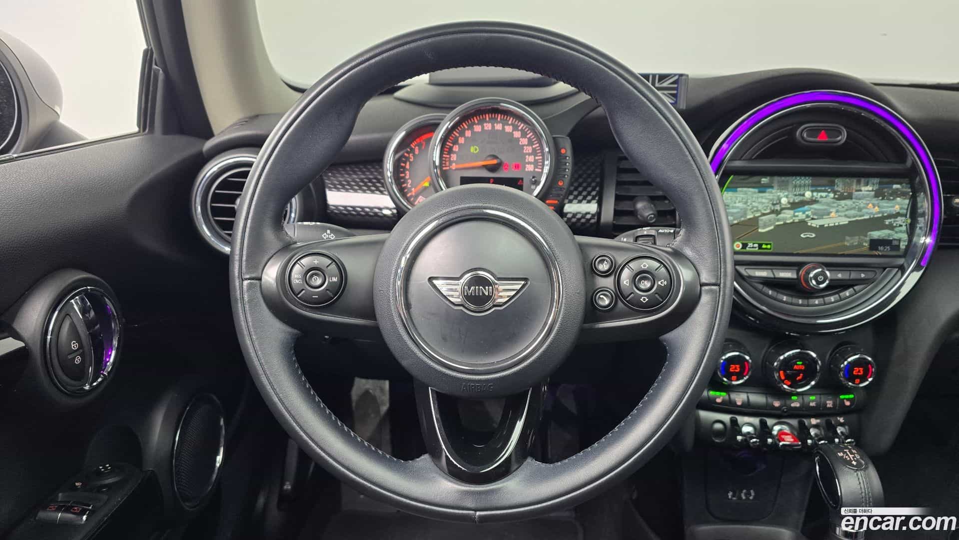 Cooper Mini 2017.3-OPTION-017