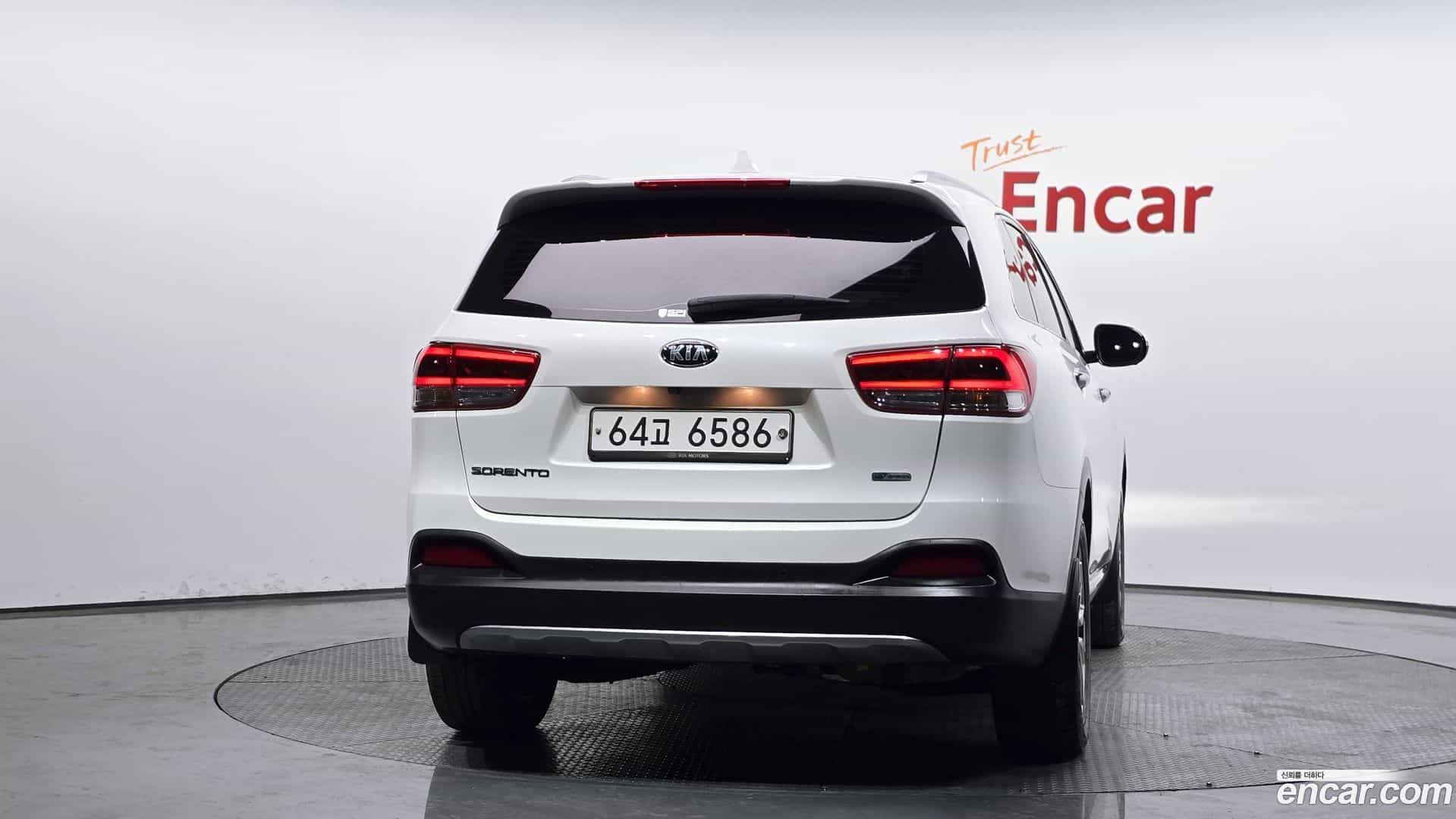 Sorento Kia 2016.2-OUTER-004