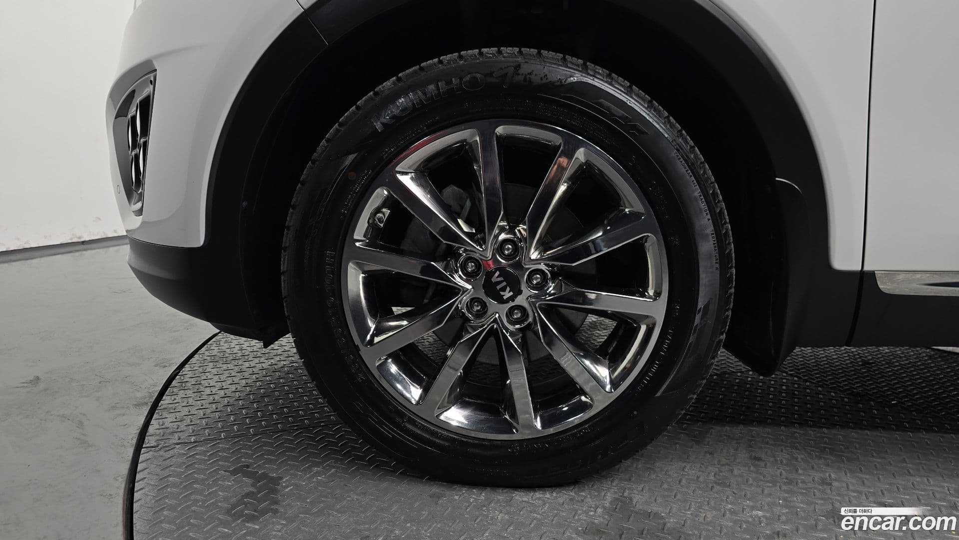 Main__Slider__Photo:Sorento Kia 2016.2-4