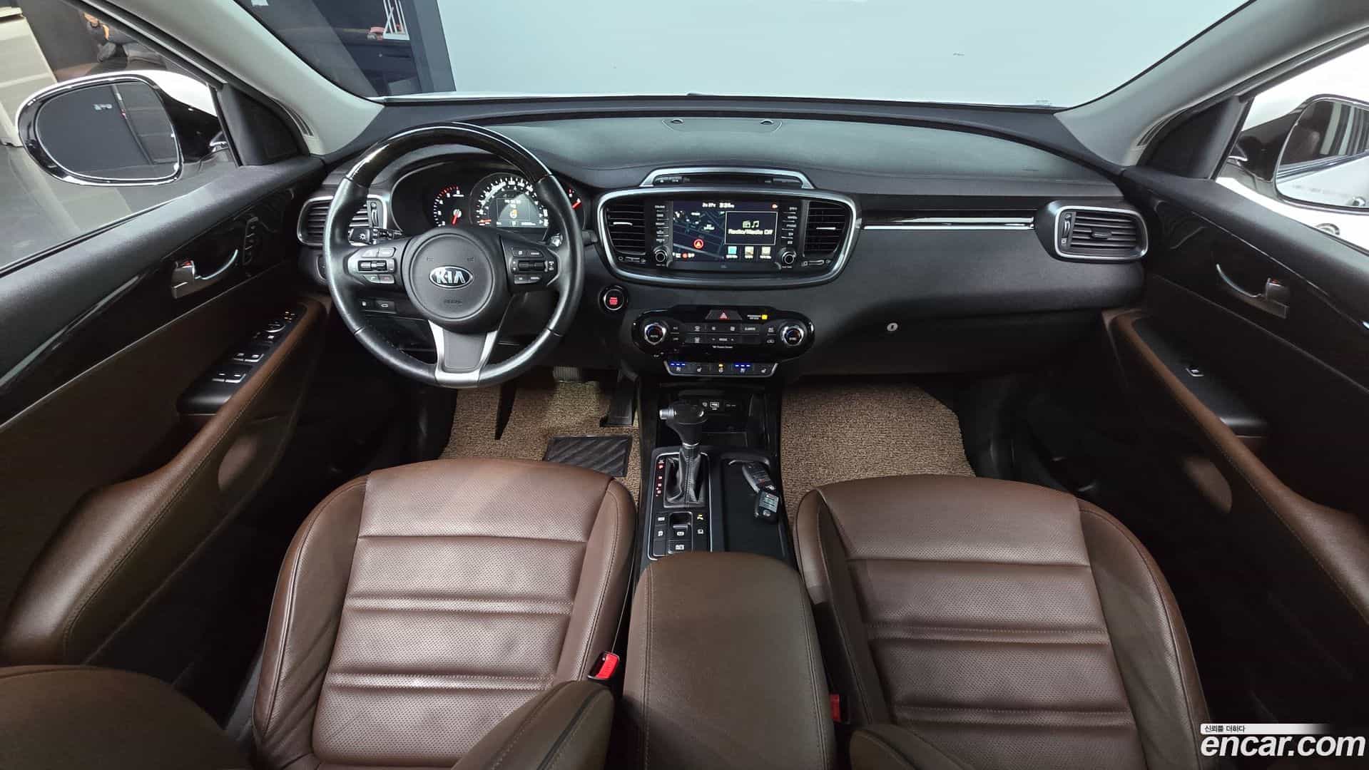 Sorento Kia 2016.2-INNER-007