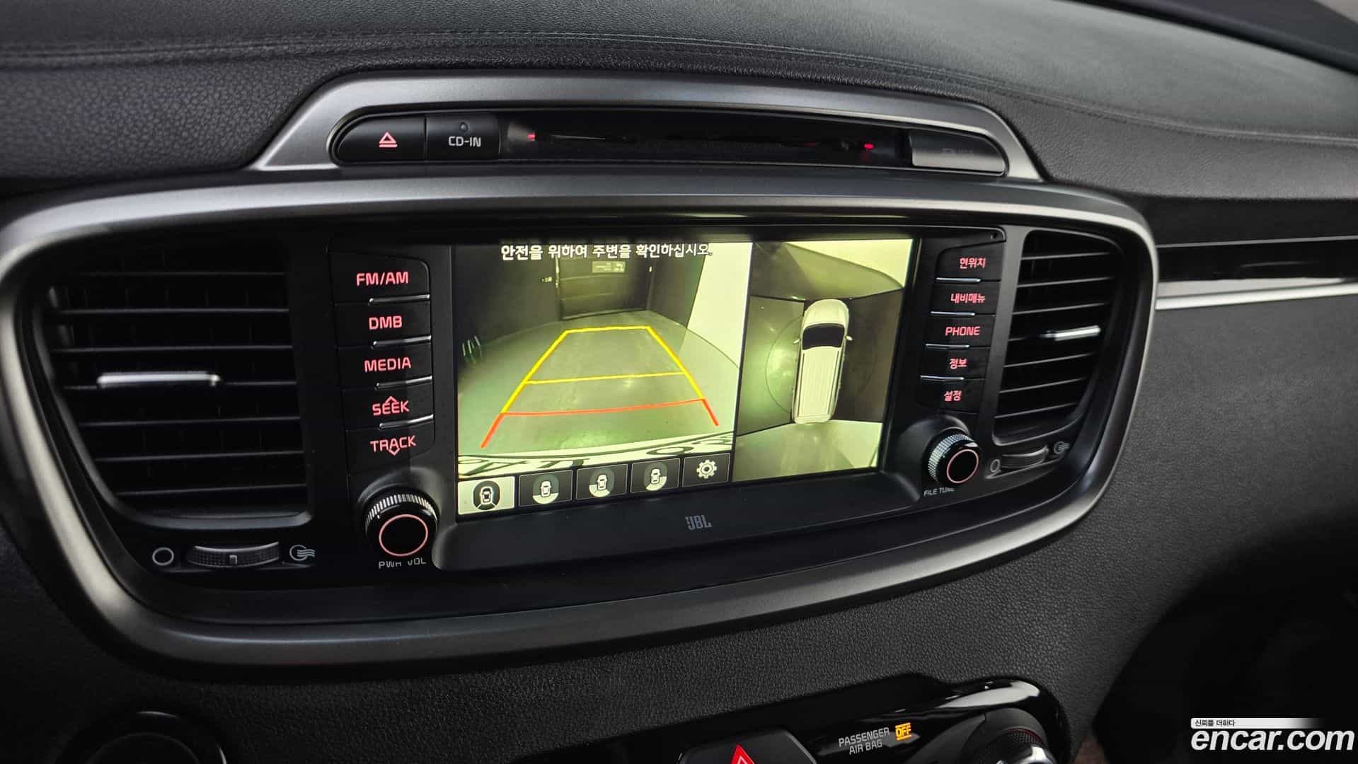 Sorento Kia 2016.2-OPTION-020